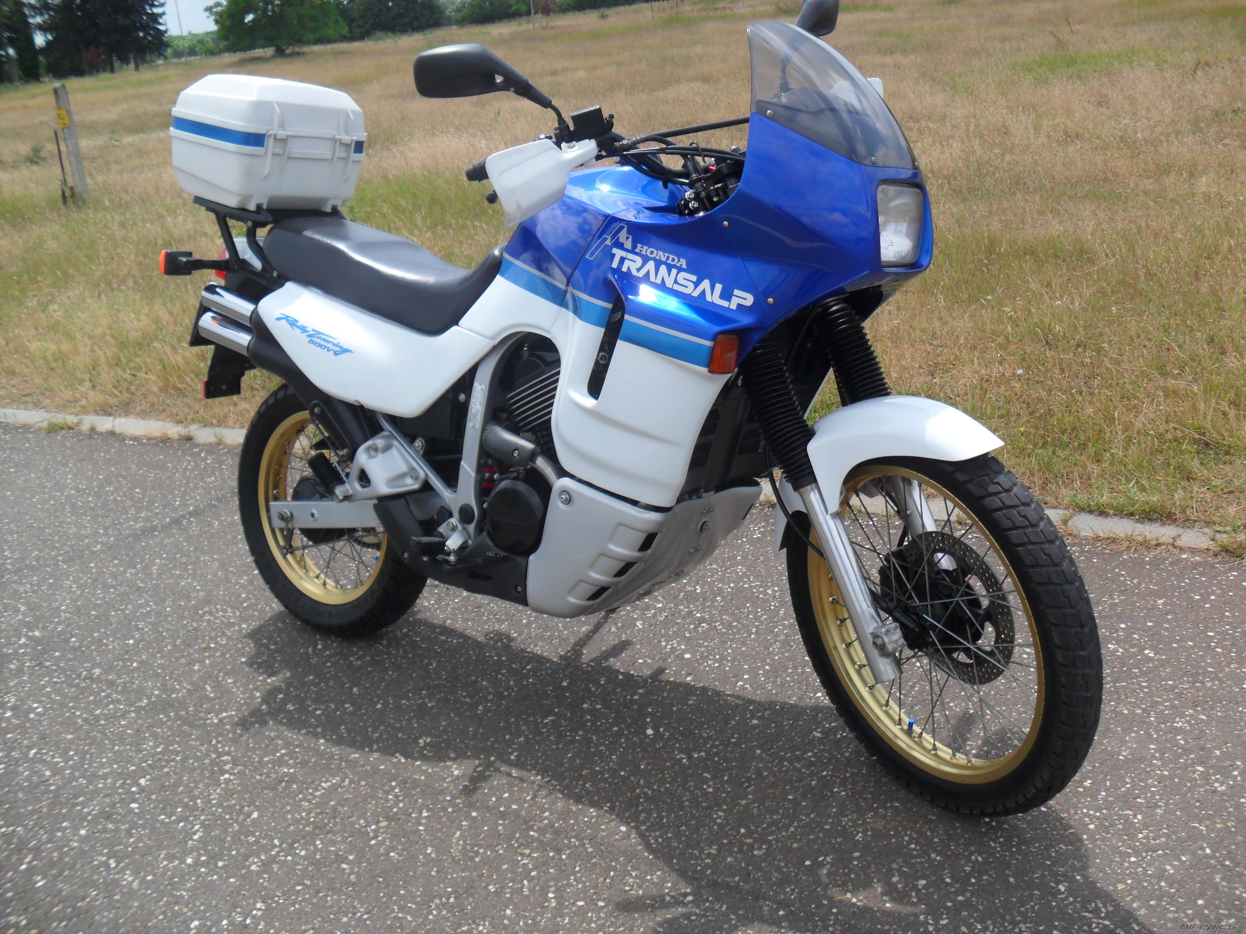 Photo 2746882