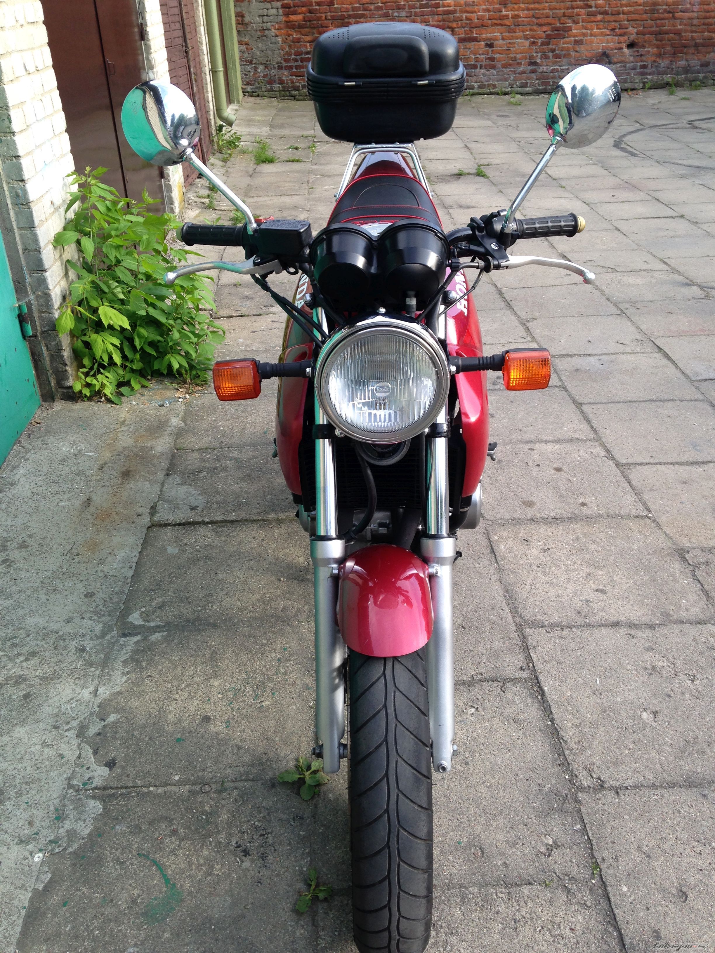 Photo 2750554