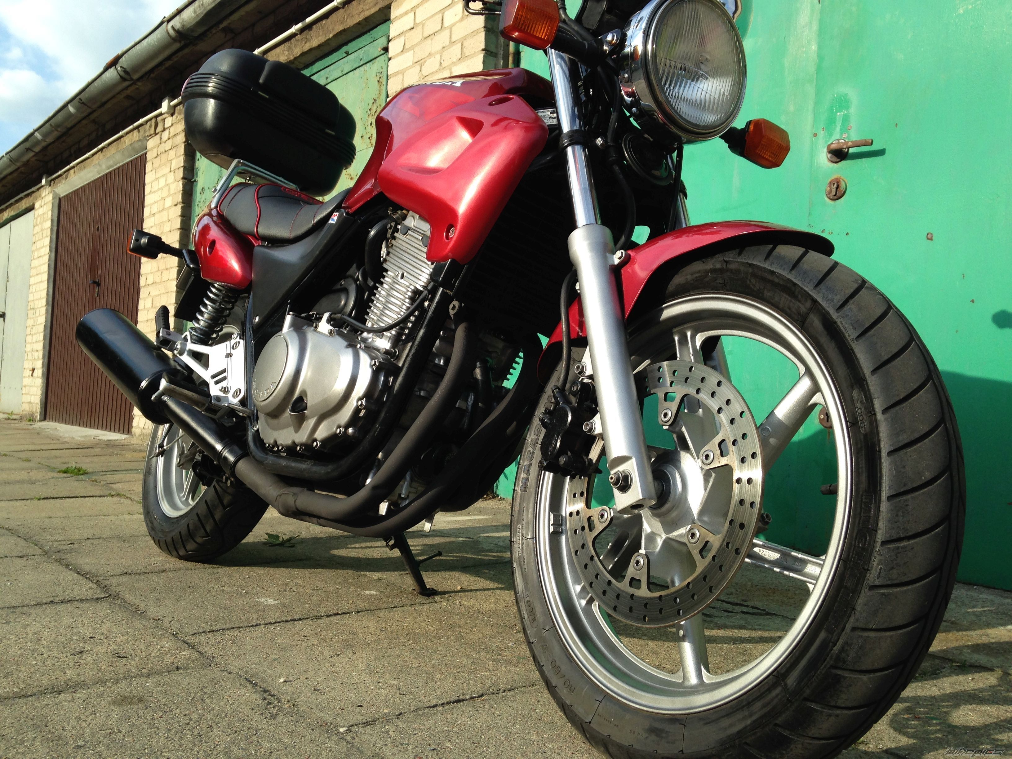 Photo 2750558