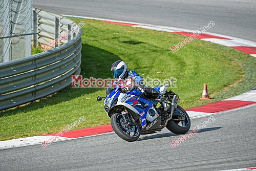 Photo 2768992