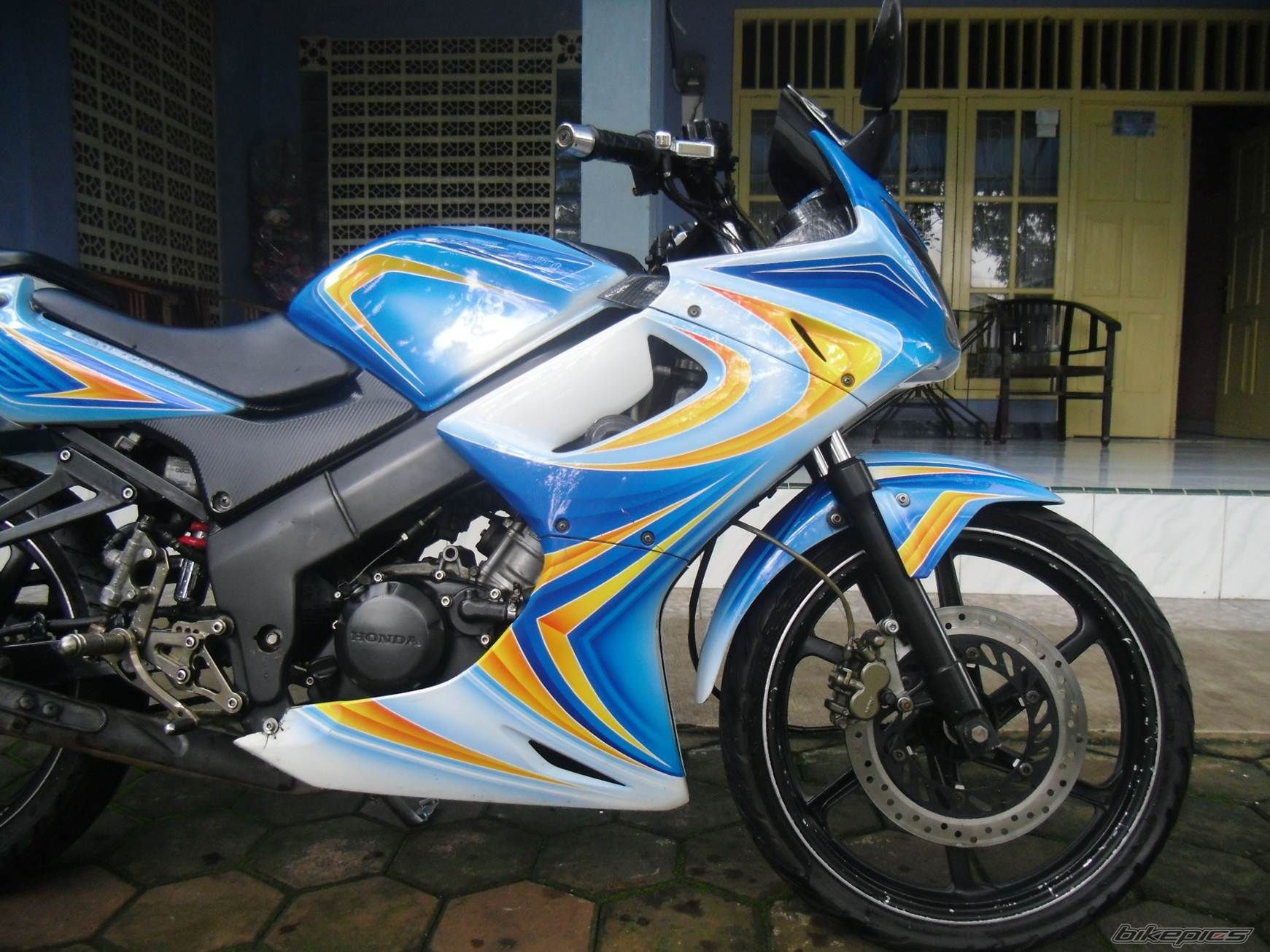 Photo 2777841