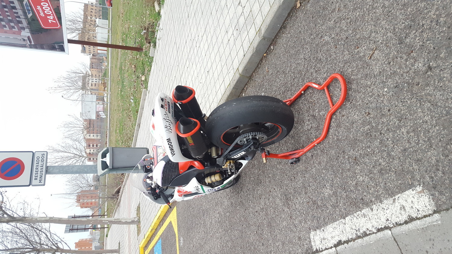 Photo 2798073