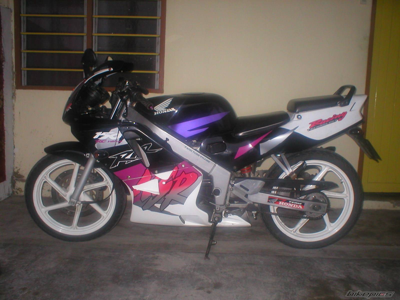 Photo 332282