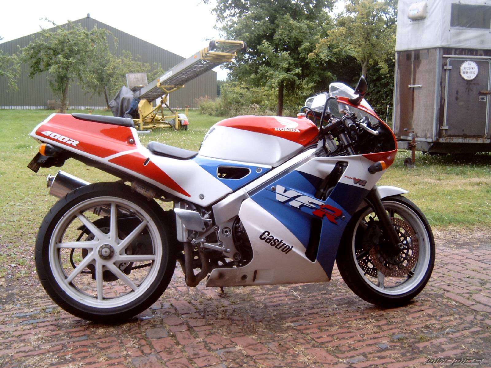 Bike Photo 385647