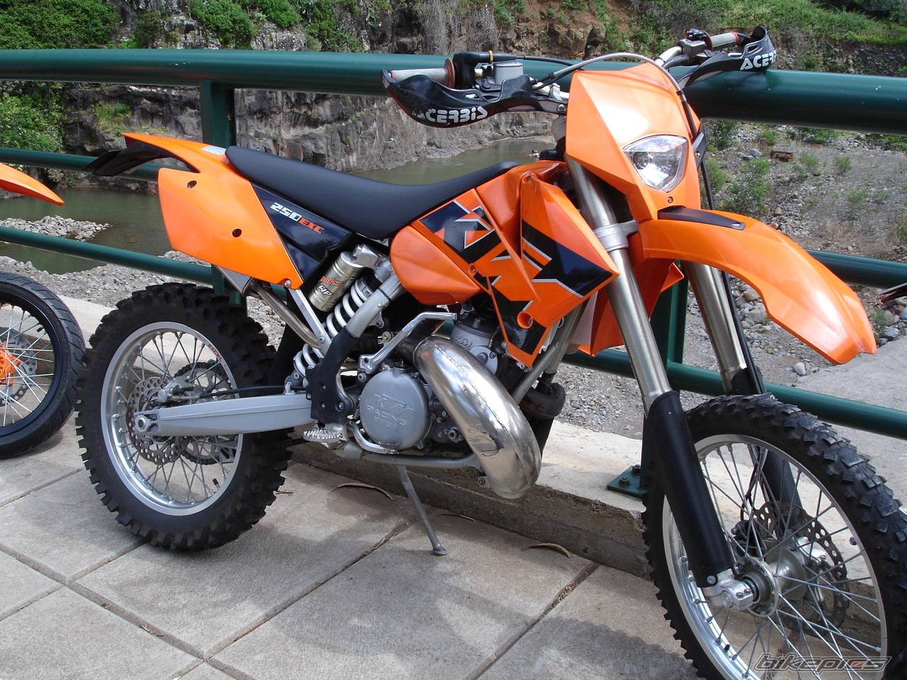 Bike Photo 571409