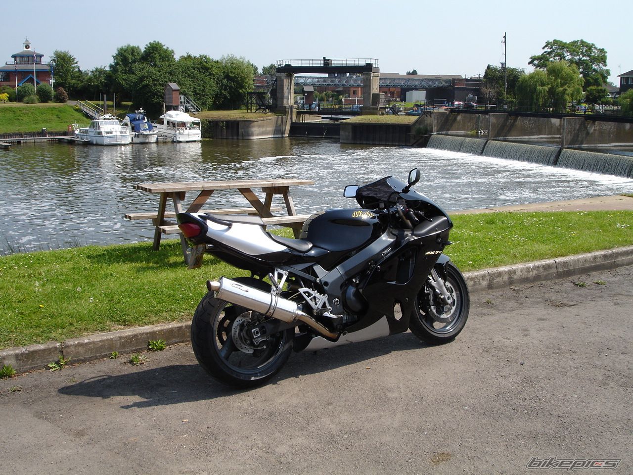 Bike Photo 614852