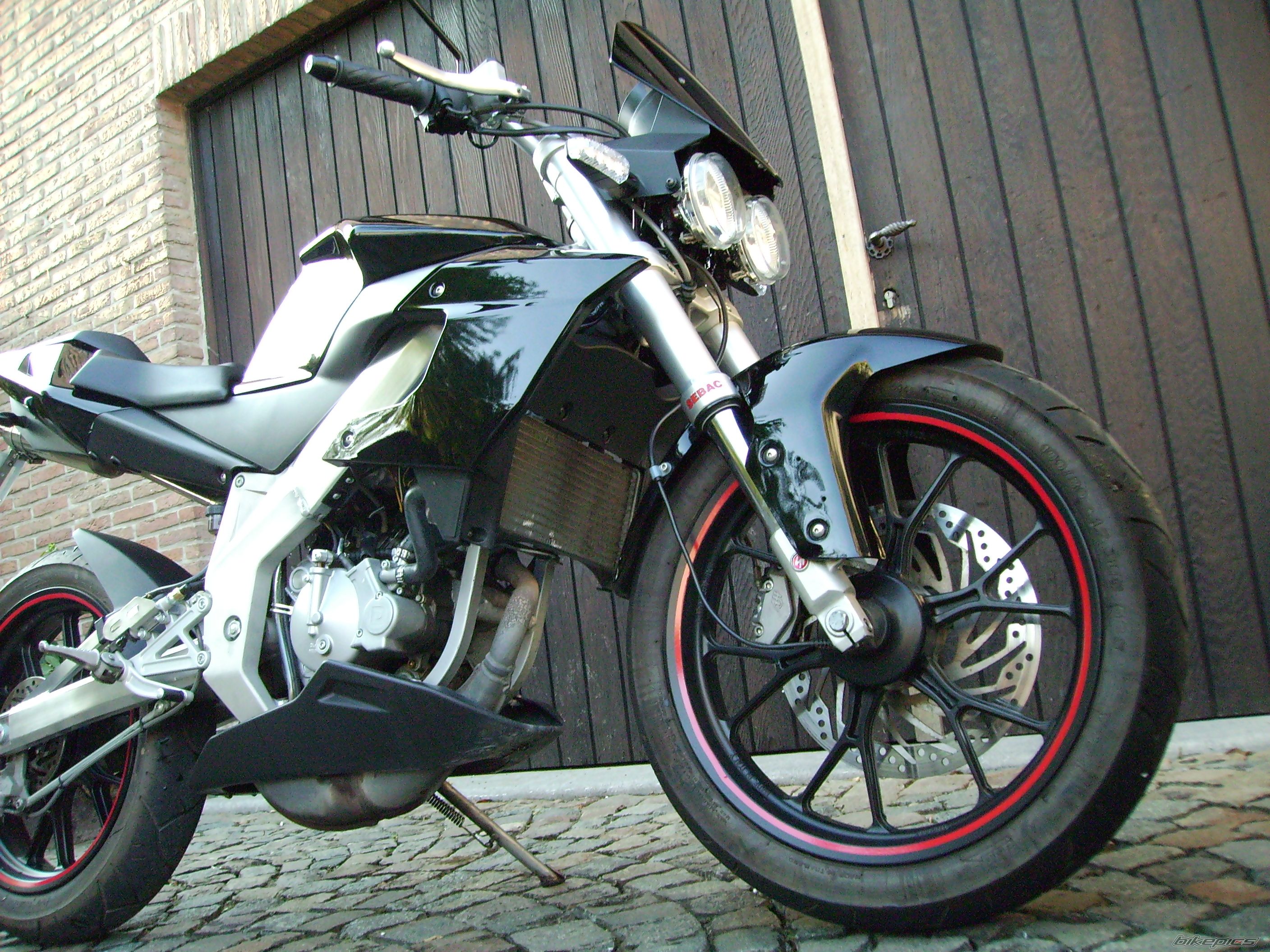 Bike Photo 629868