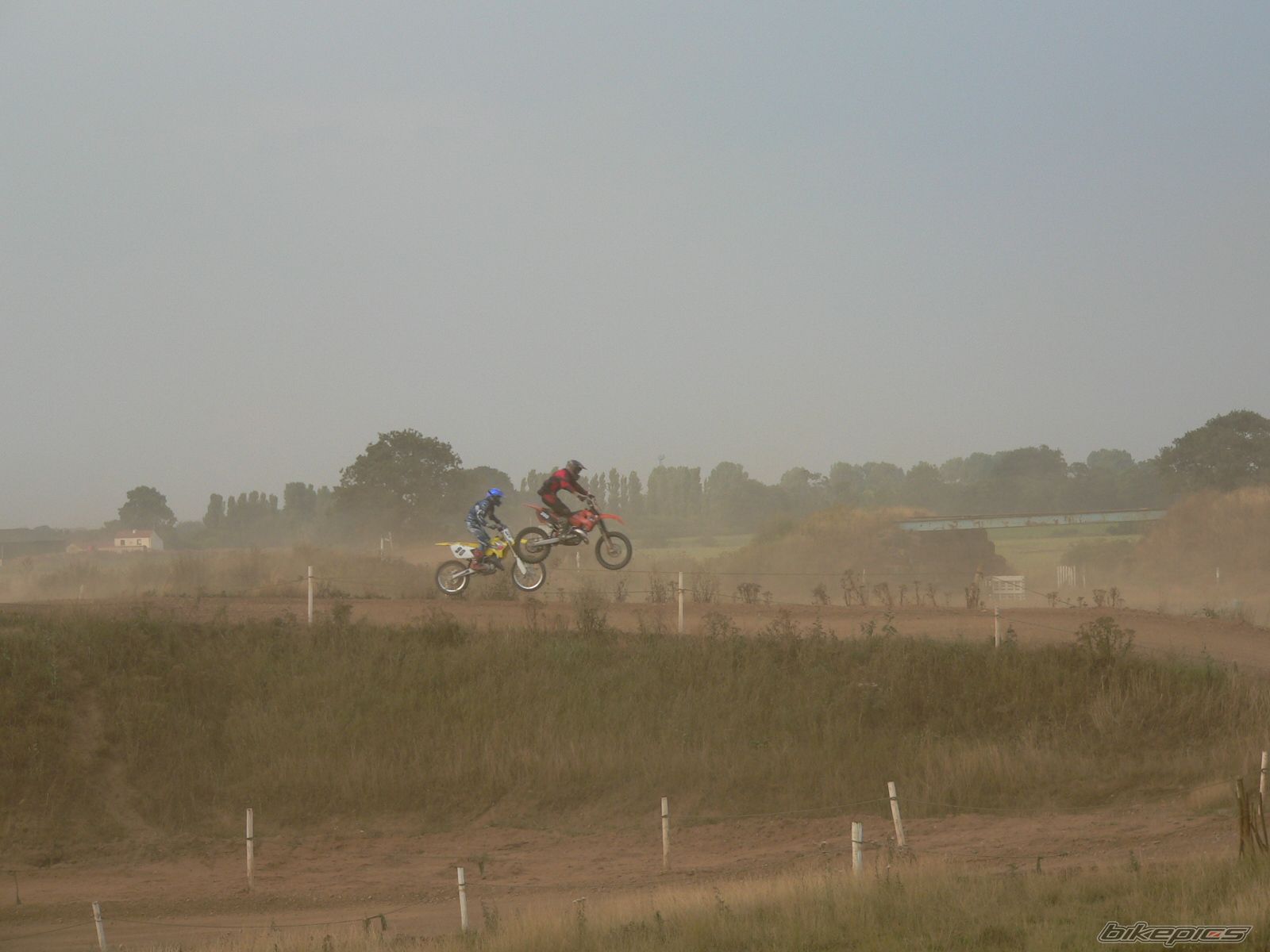 Photo 642335