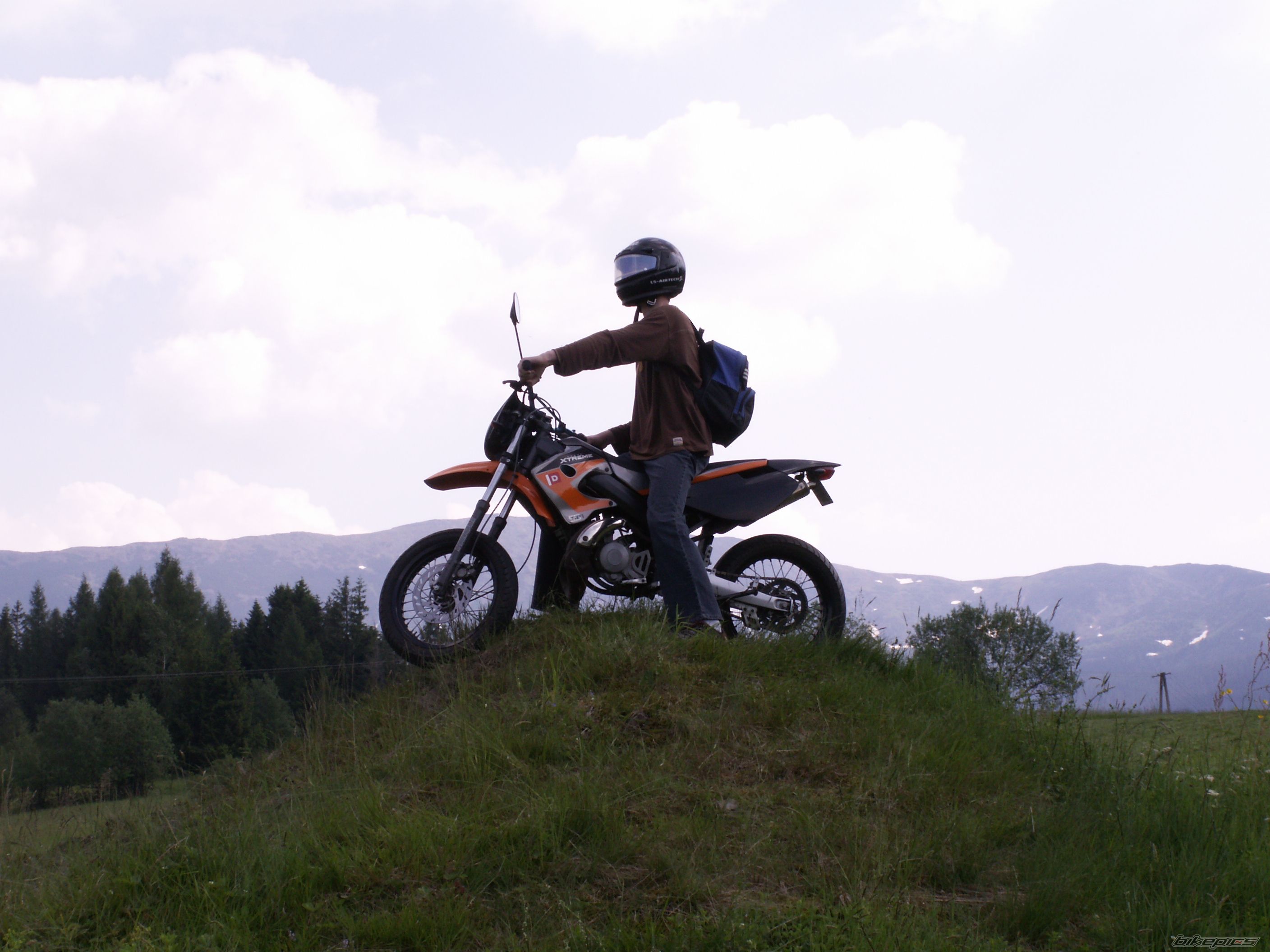 Photo 648869
