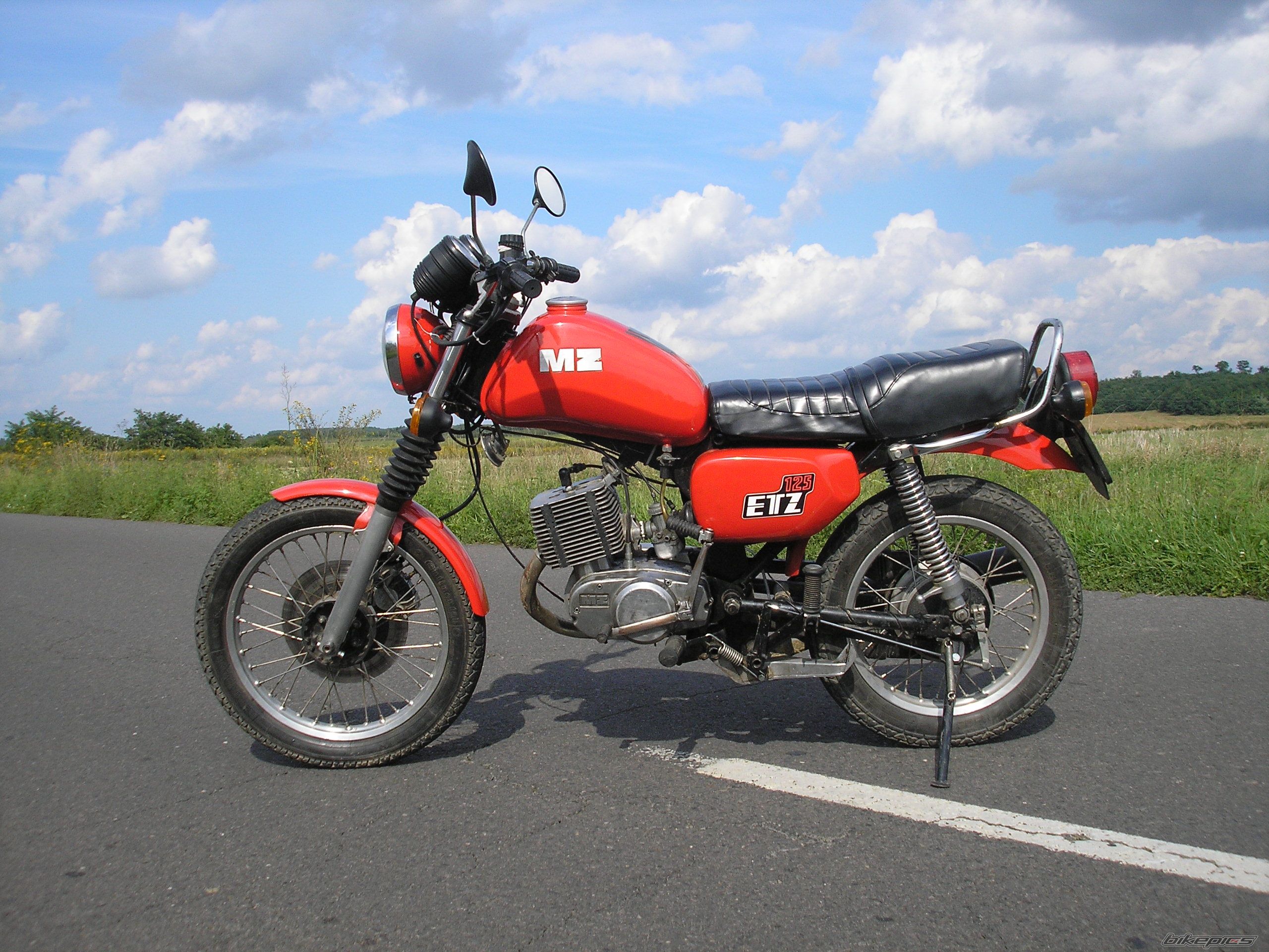 Bike Photo 663575