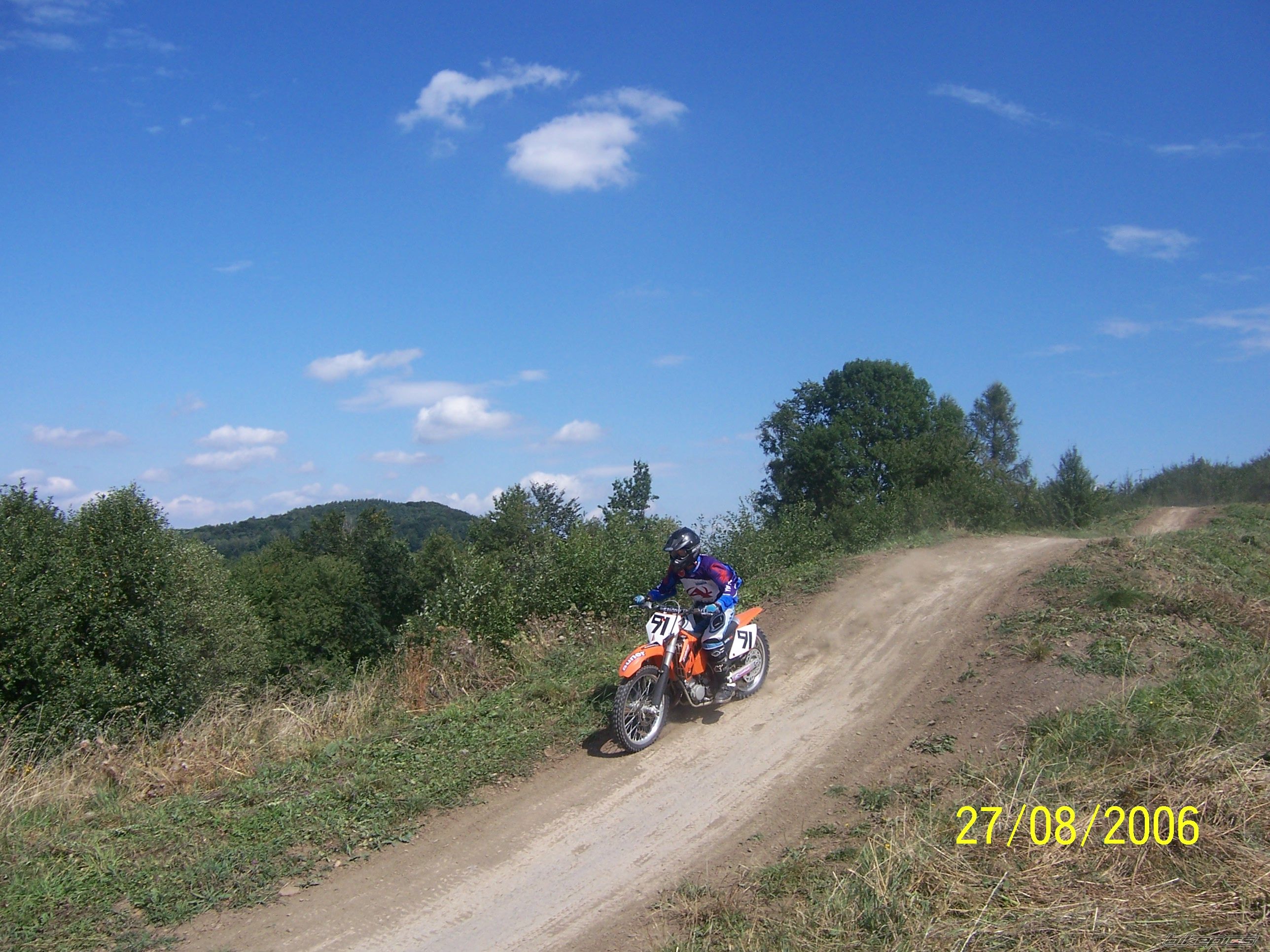 Photo 665917