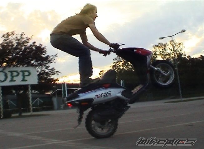 Bike Photo 692106