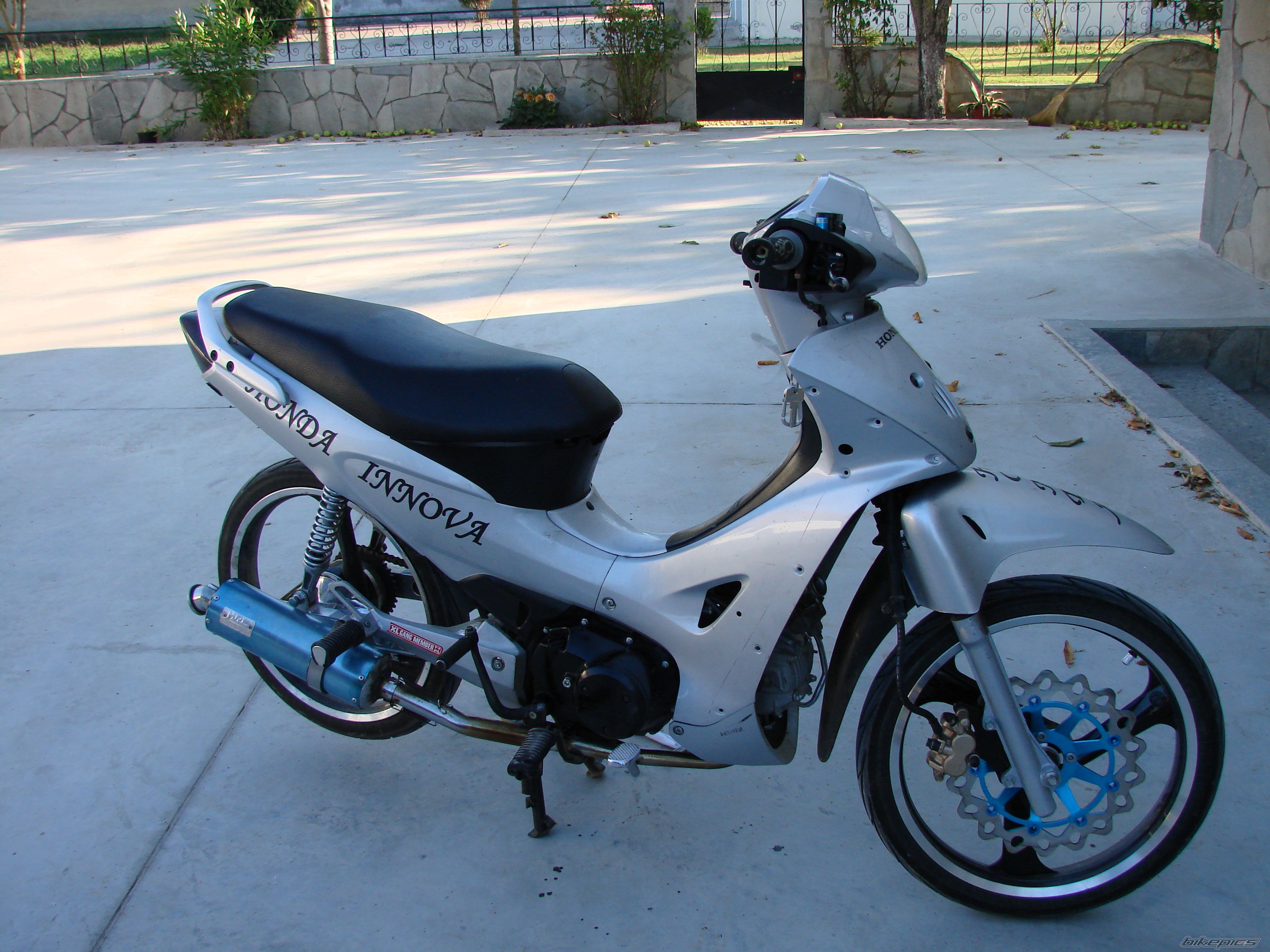 Bike Photo 694239