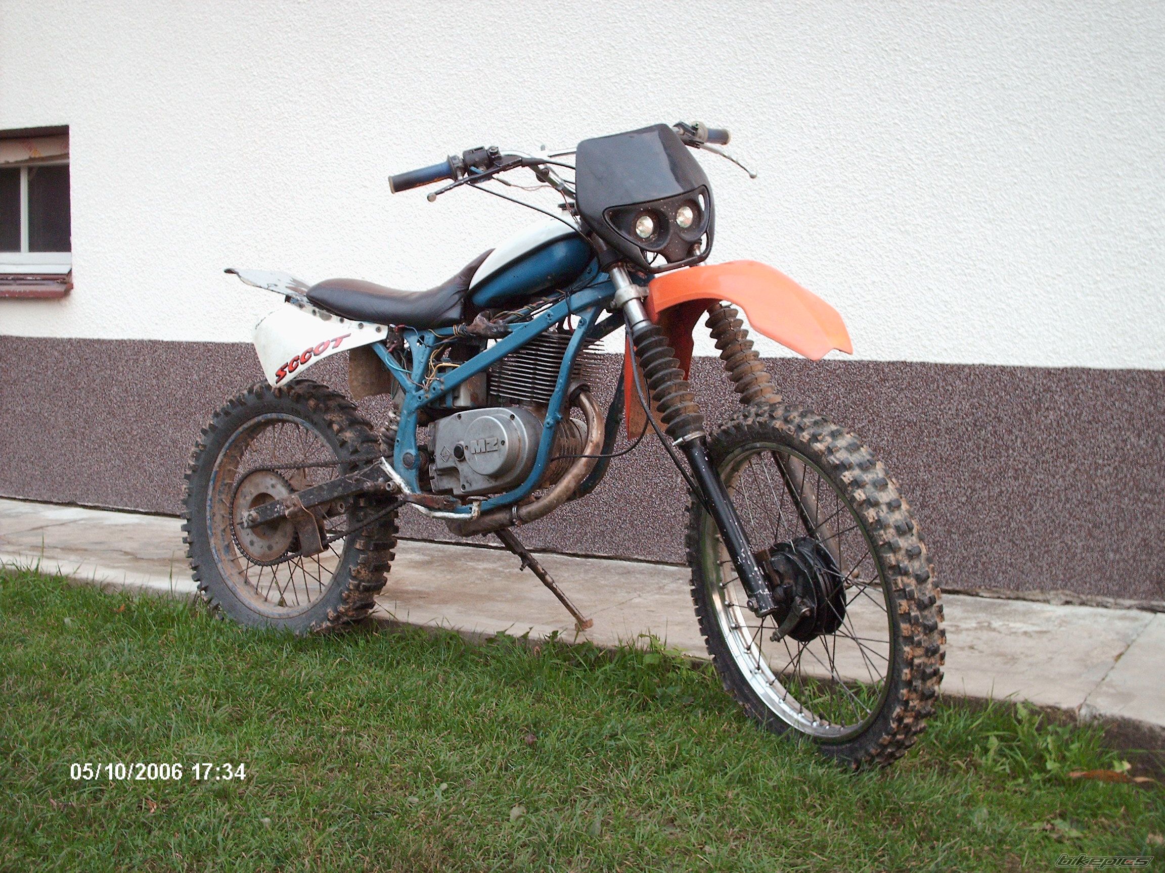 Photo 694331