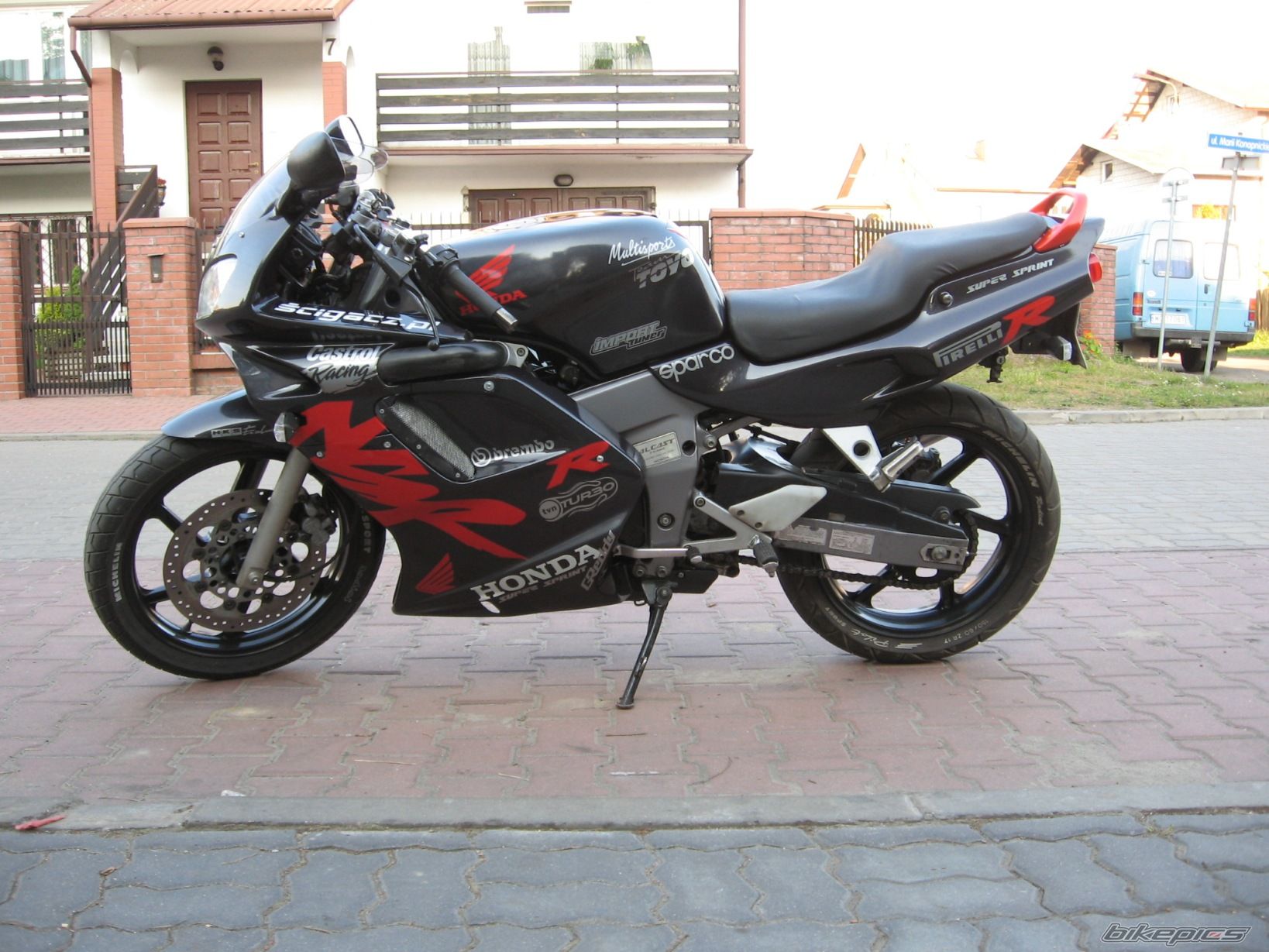 Bike Photo 696336