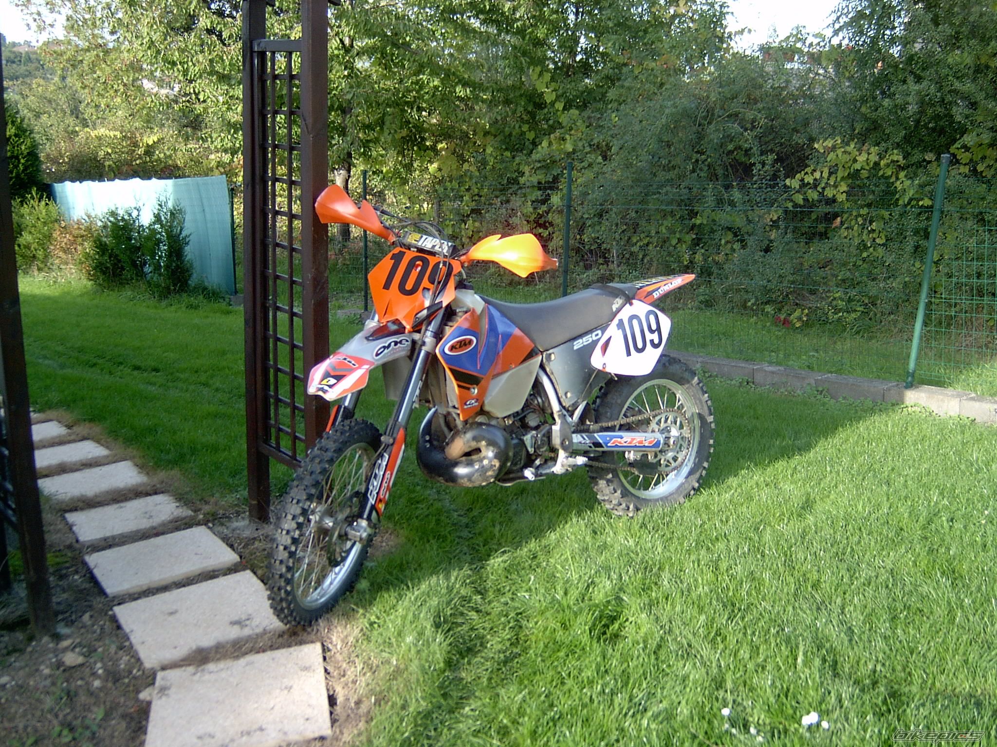 Bike Photo 696664