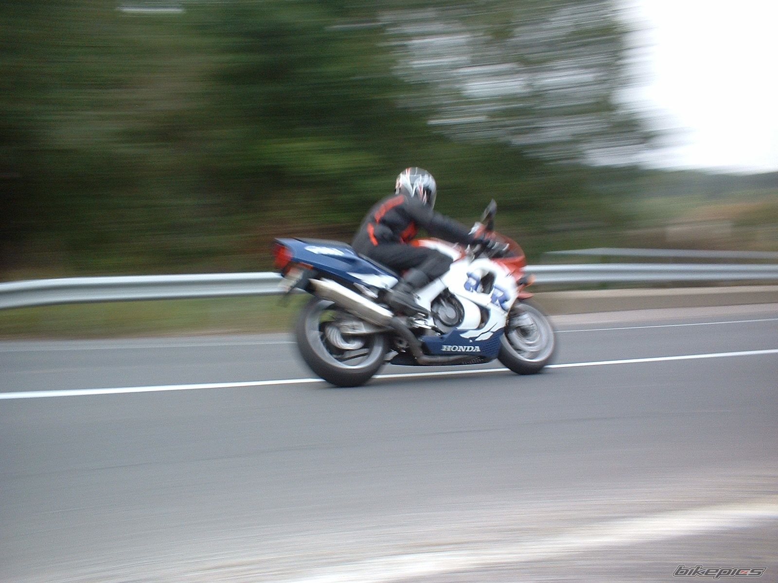 Photo 712217