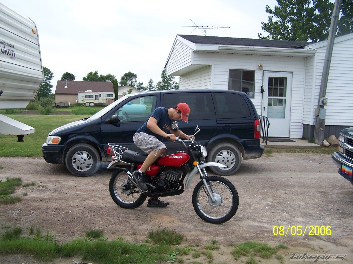 Photo 712894