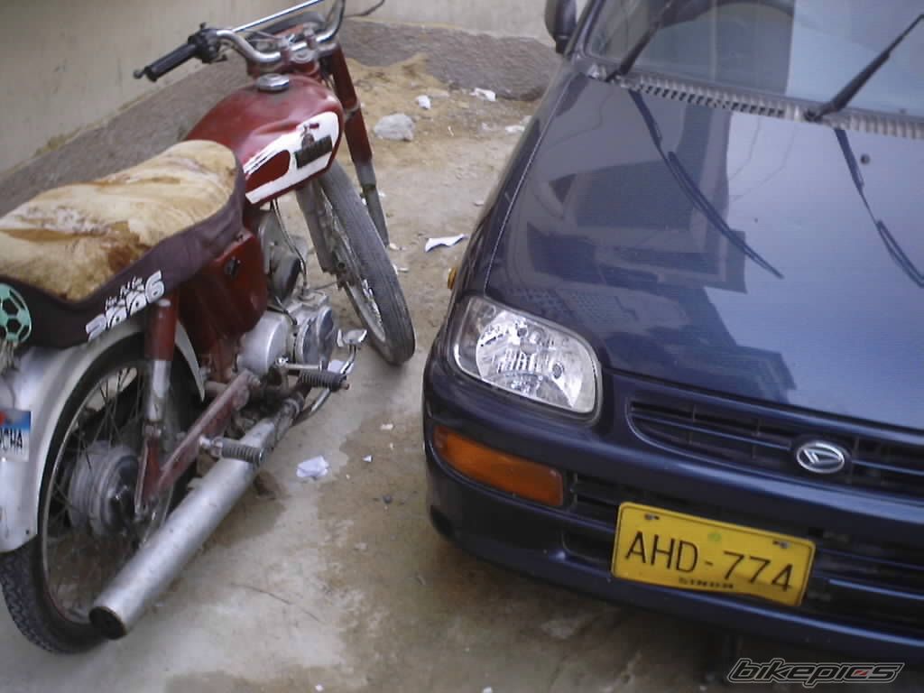 Photo 736179
