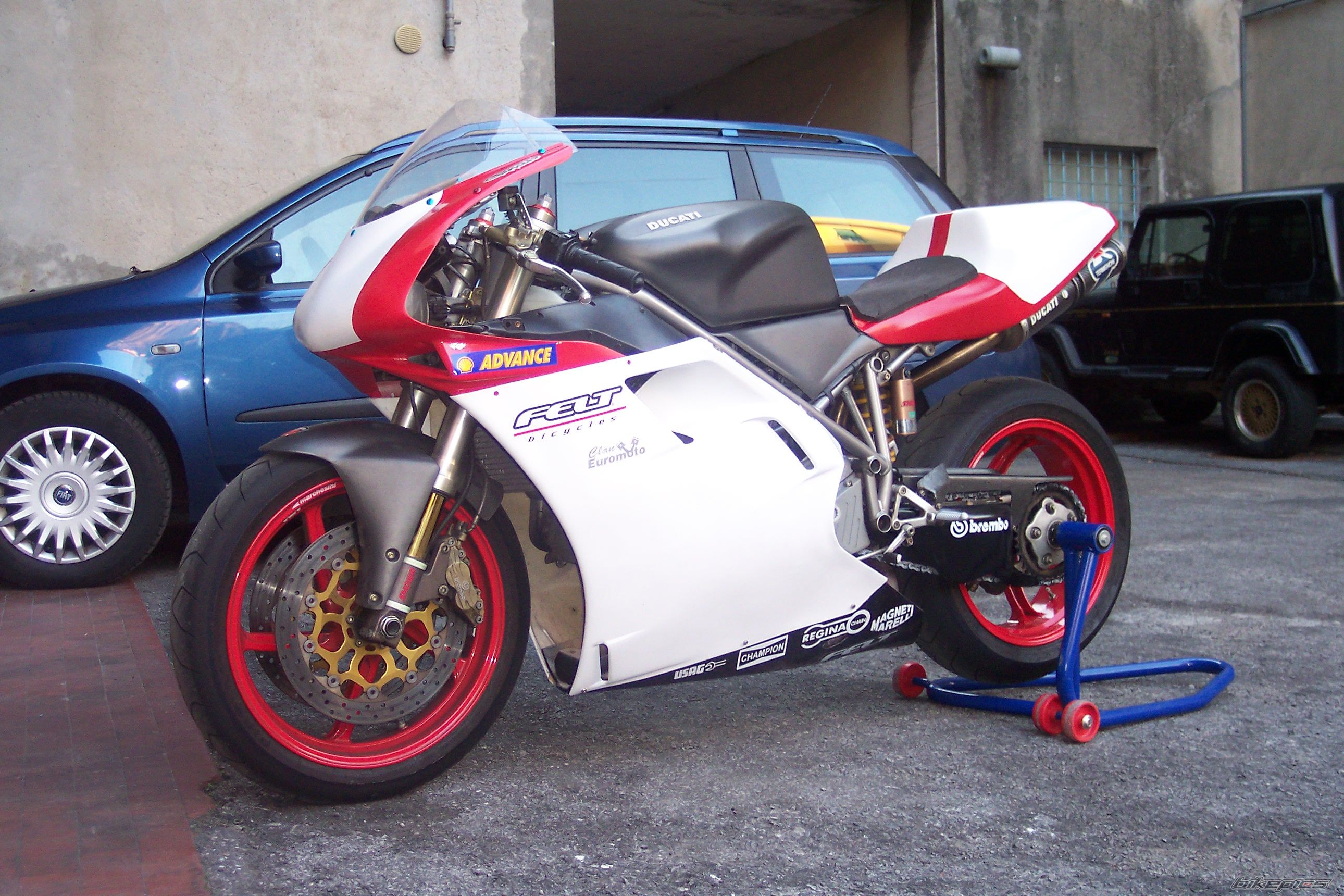 Bike Photo 754696