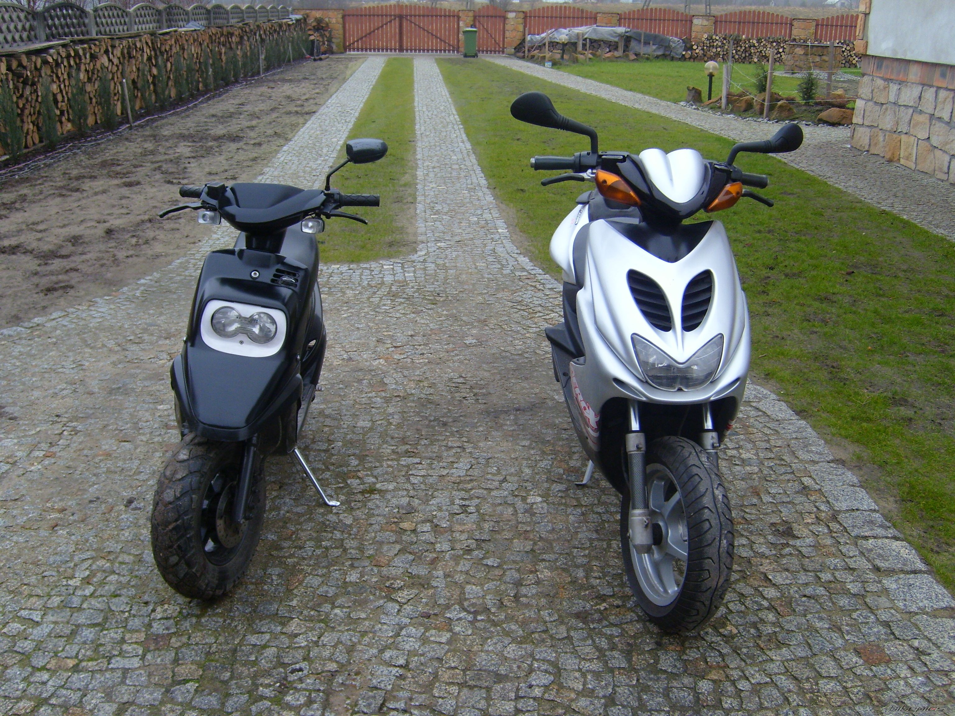 Bike Photo 758945