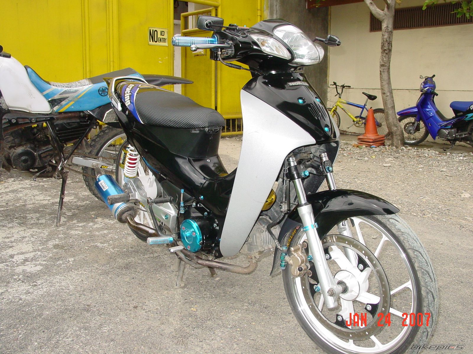 Bike Photo 780541