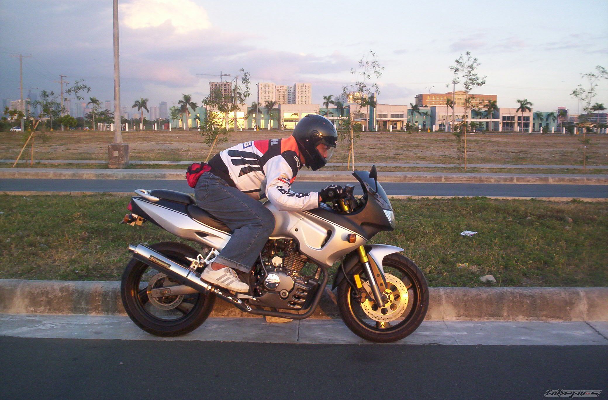 Bike Photo 783850