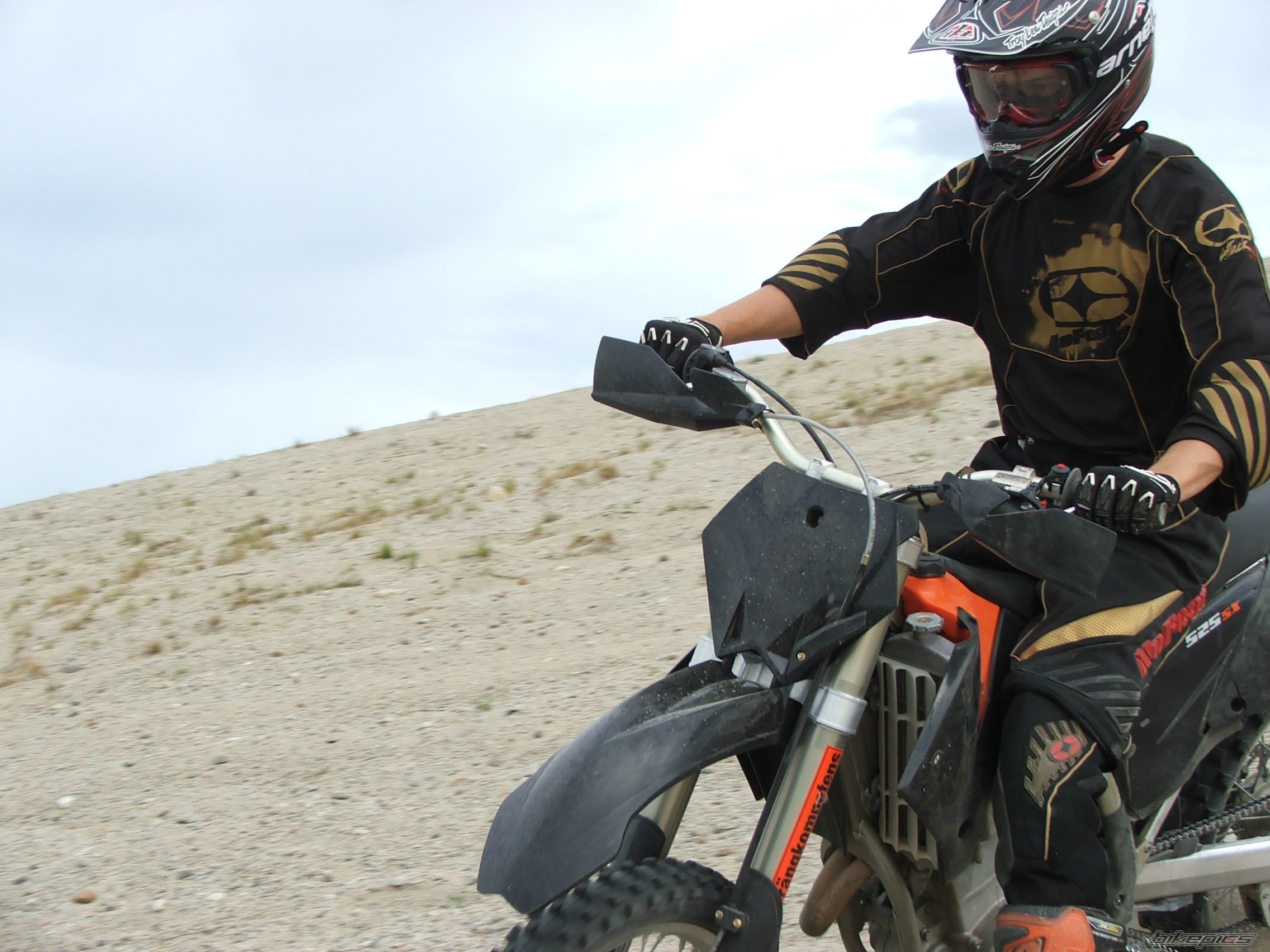 Bike Photo 842049