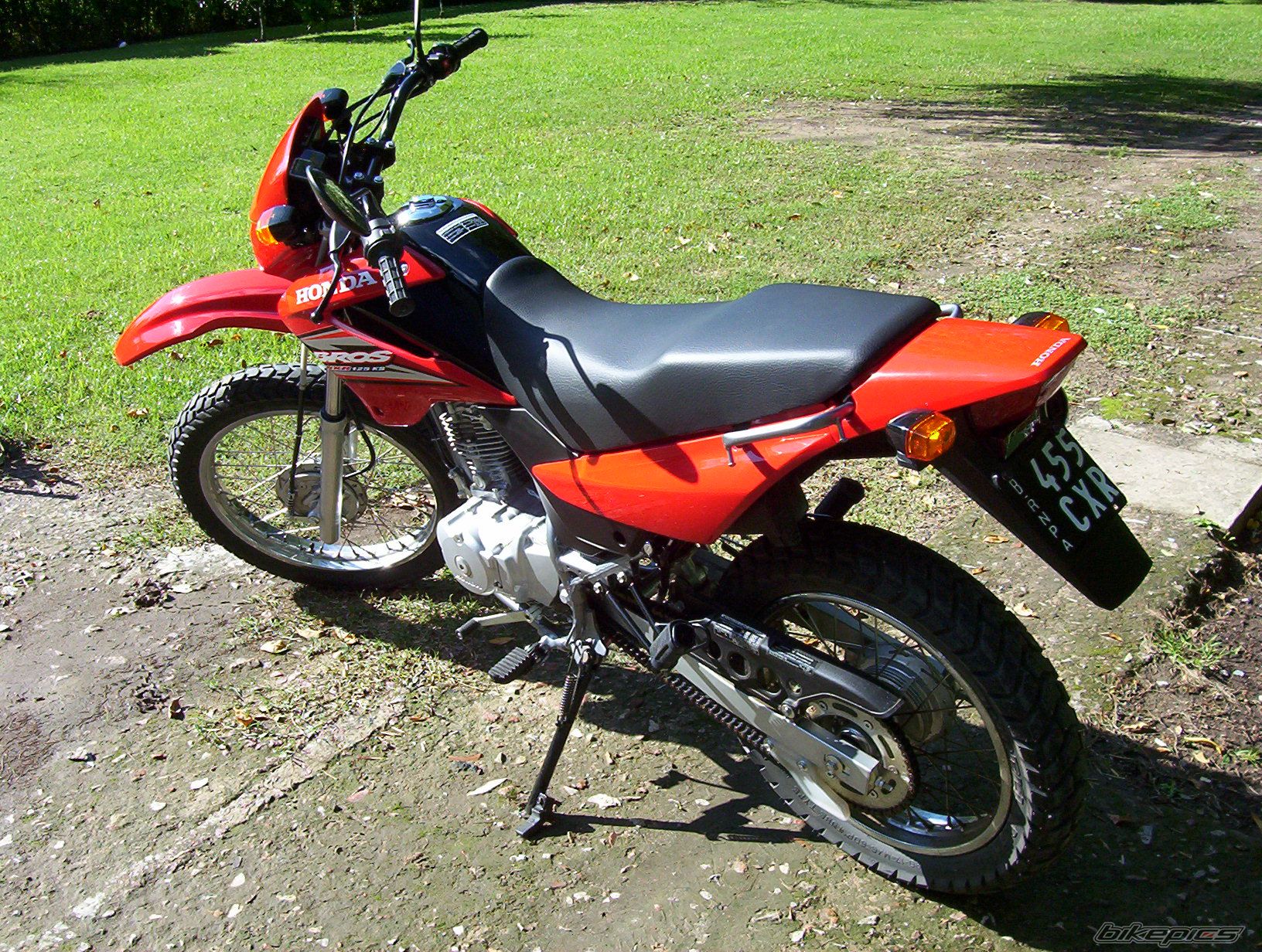 Photo 852543
