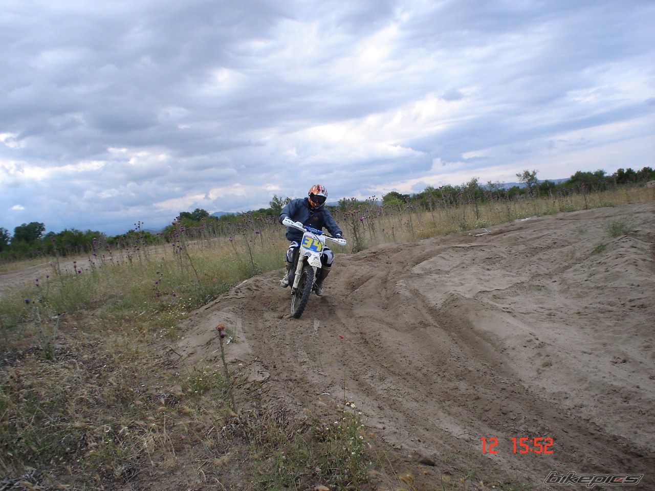 Photo 853335