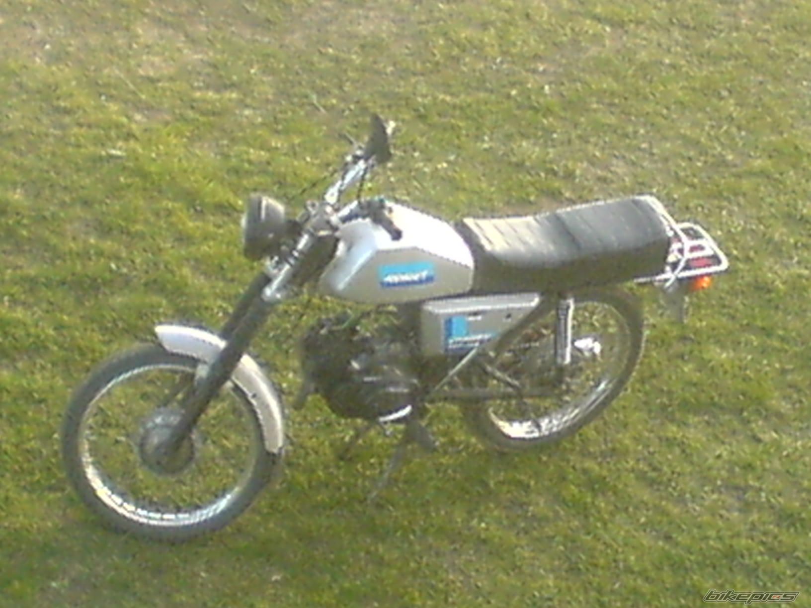 Photo 857593