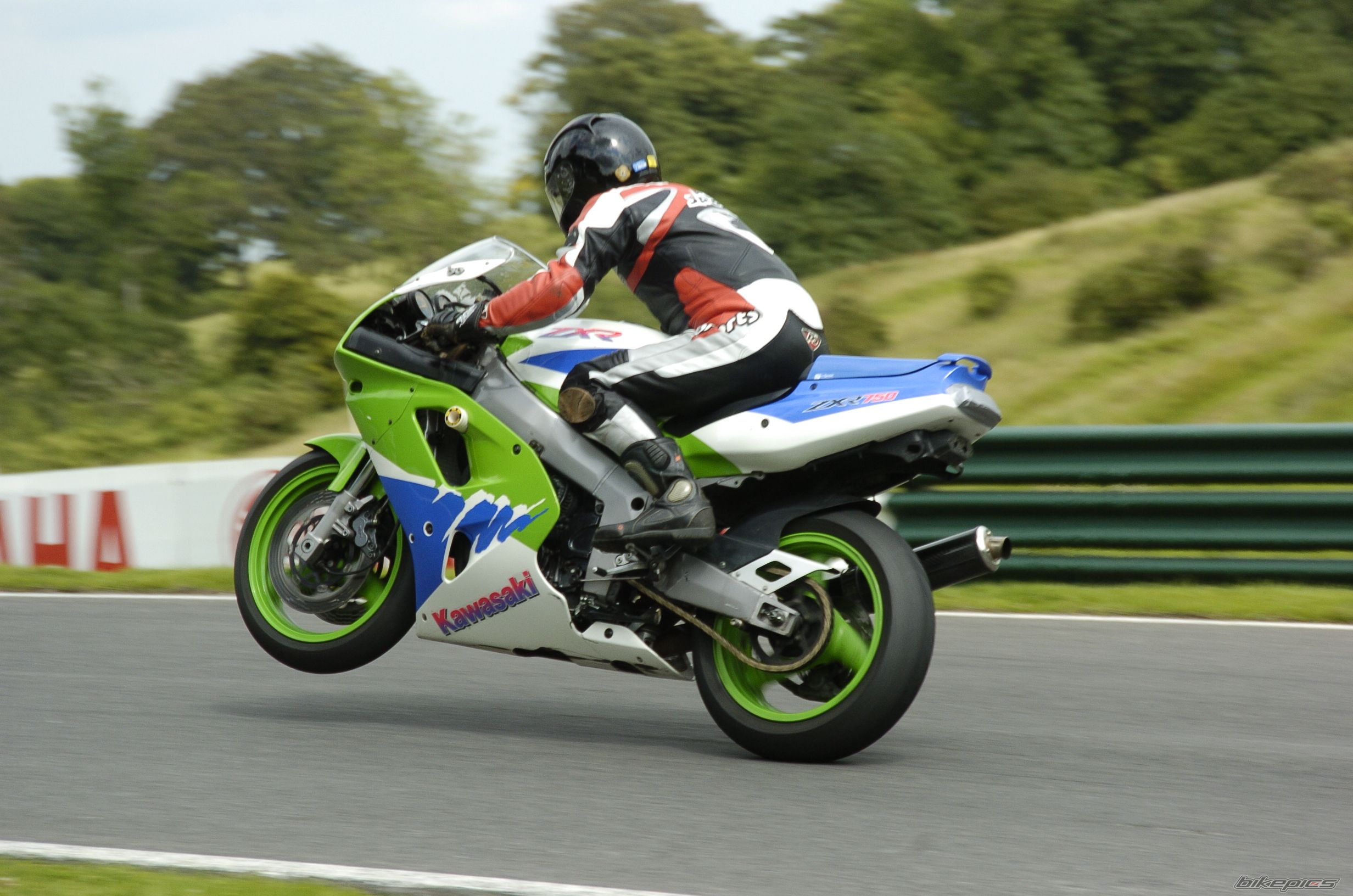 Bike Photo 859069