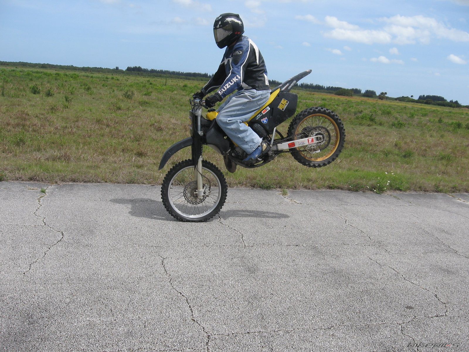 Bike Photo 870016