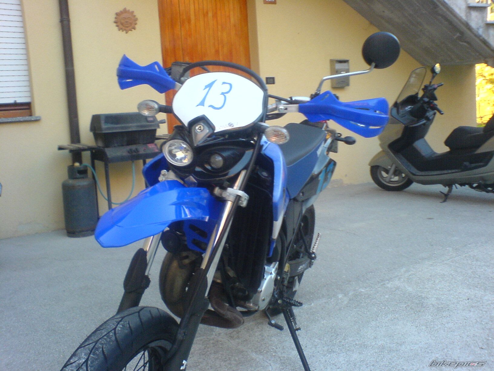 Photo 877477