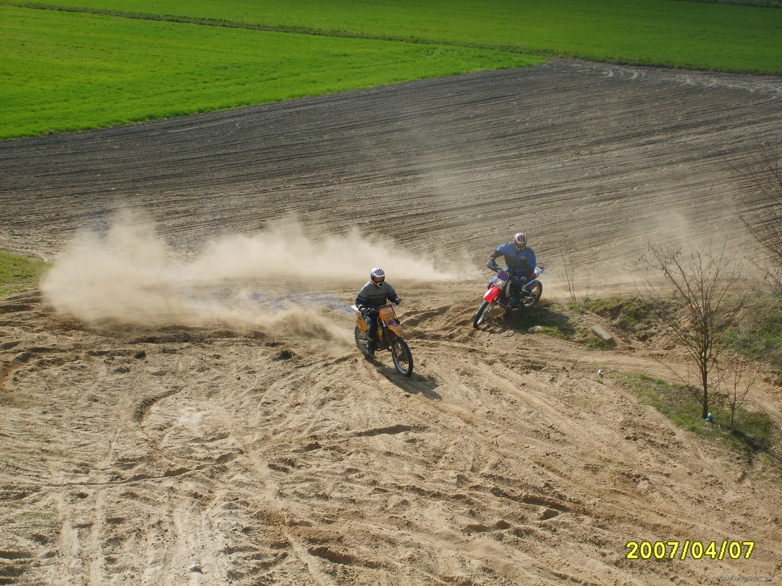 Photo 879343