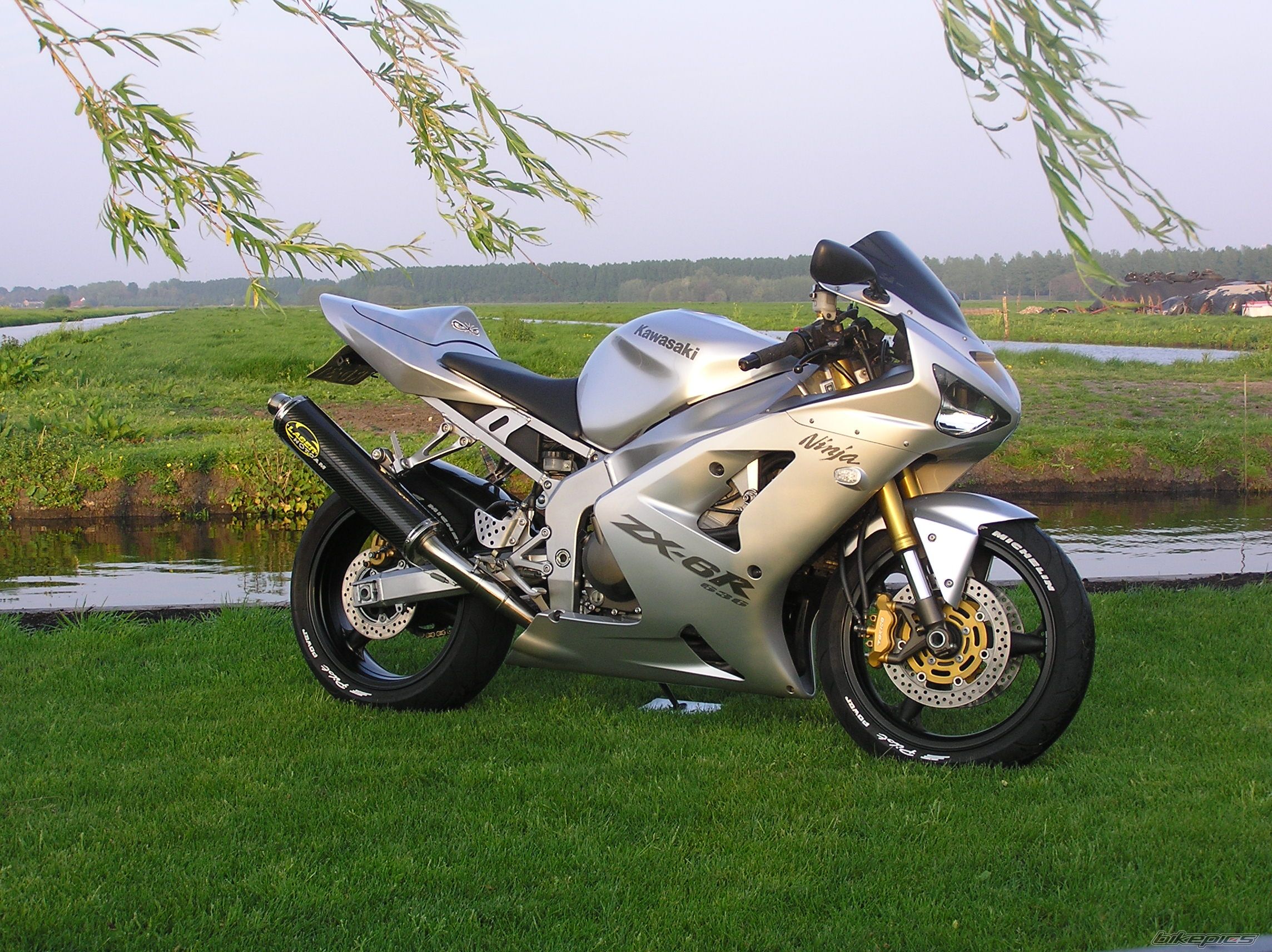 Bike Photo 885114