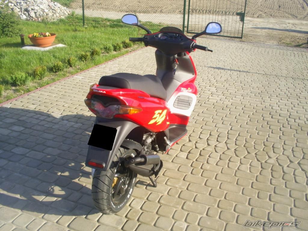 Photo 893692