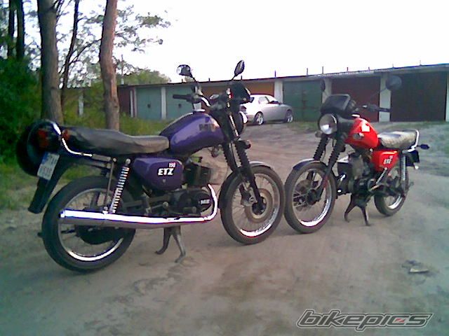 Bike Photo 898926