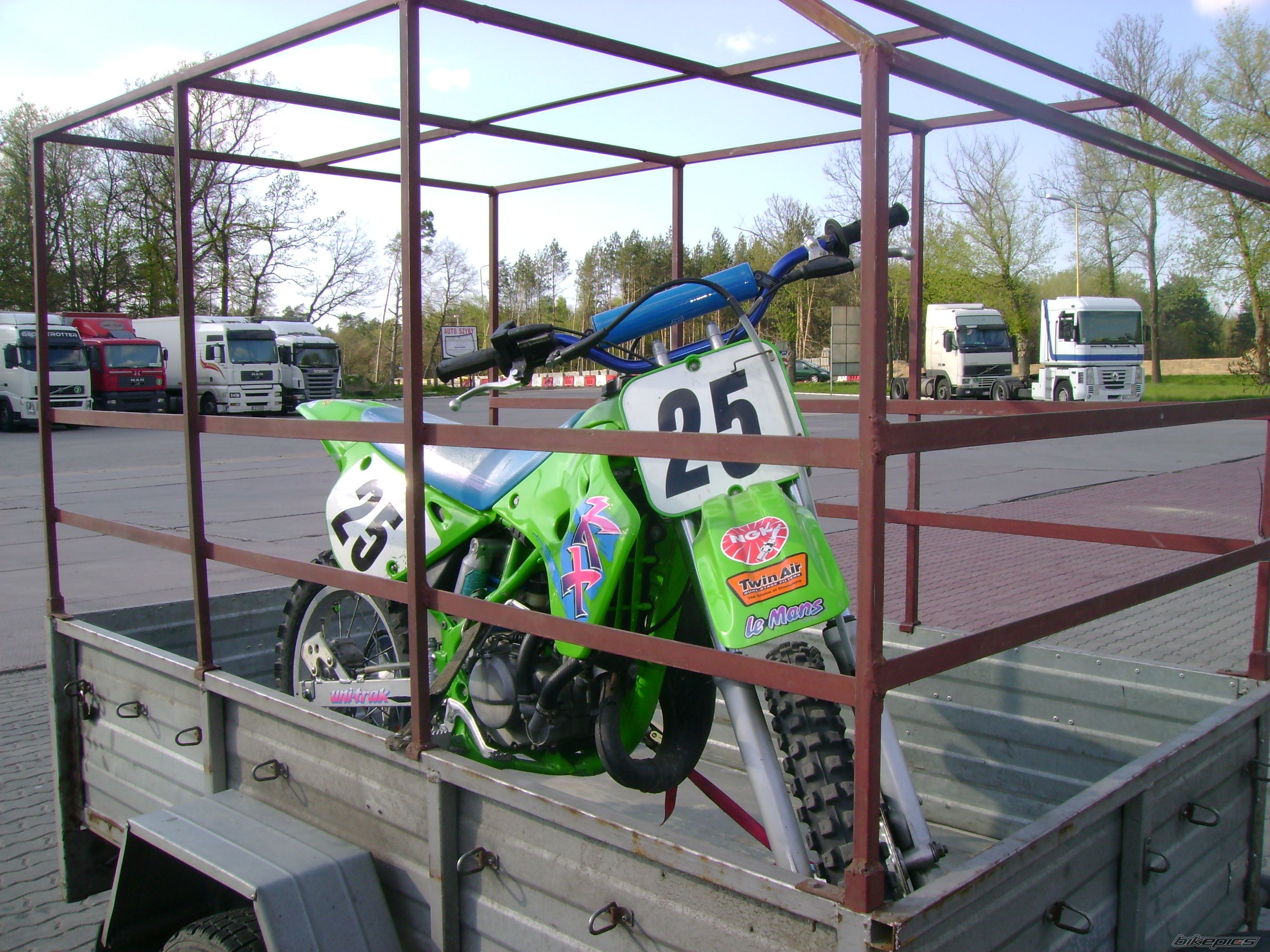 Bike Photo 900799