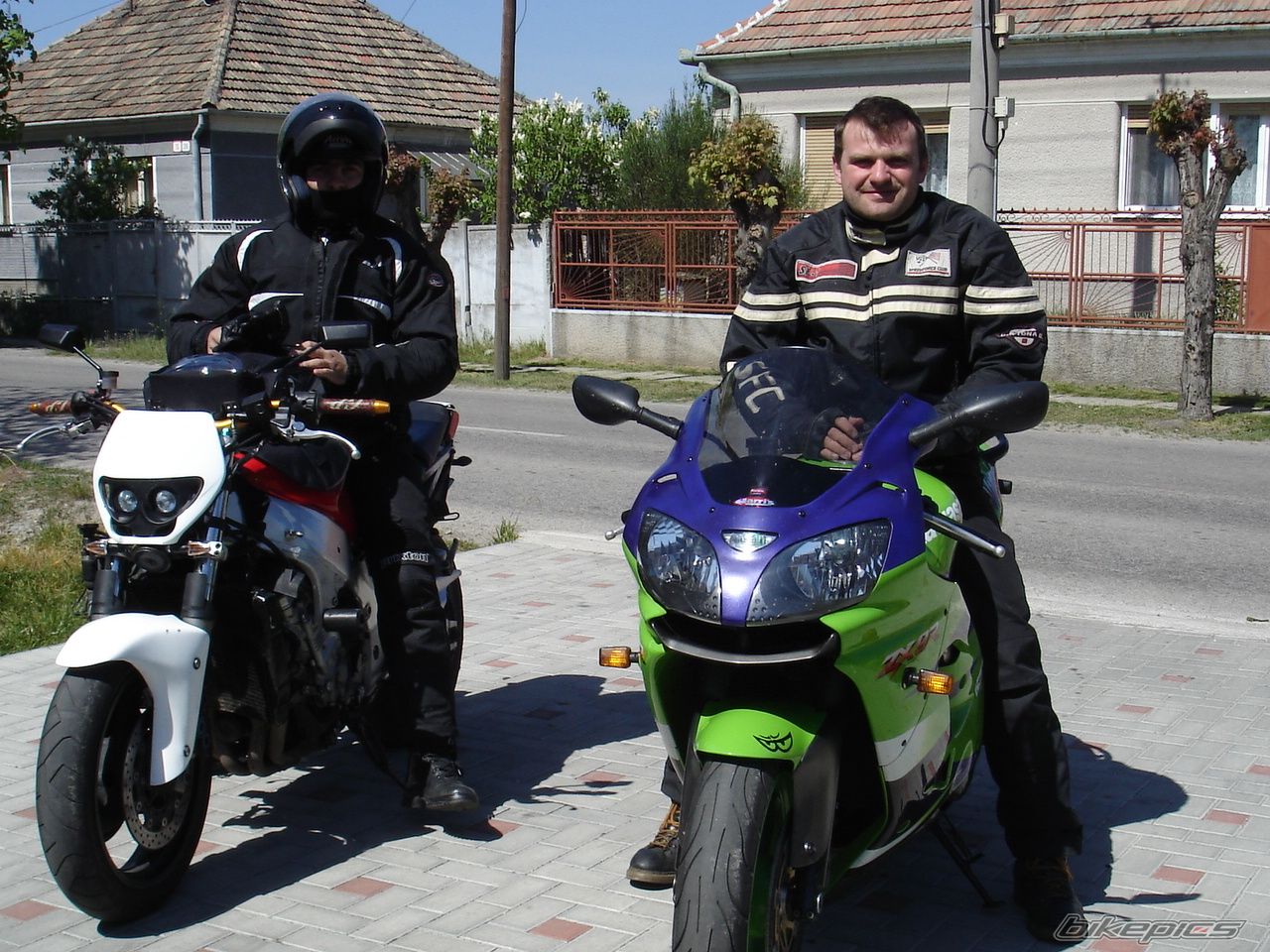 Bike Photo 928094