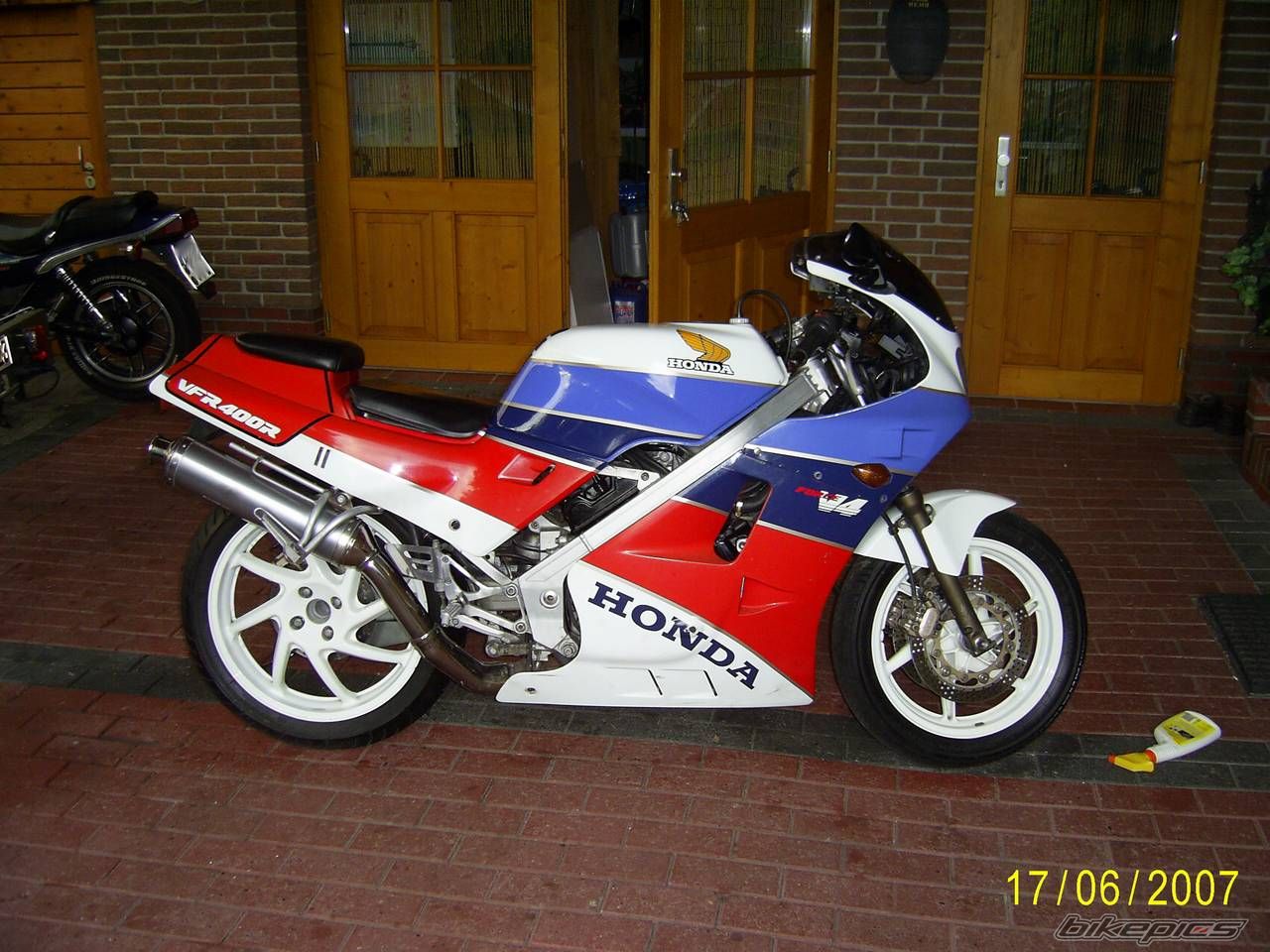Bike Photo 937223