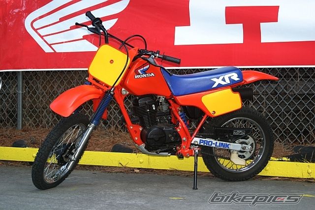 Bike Photo 944129