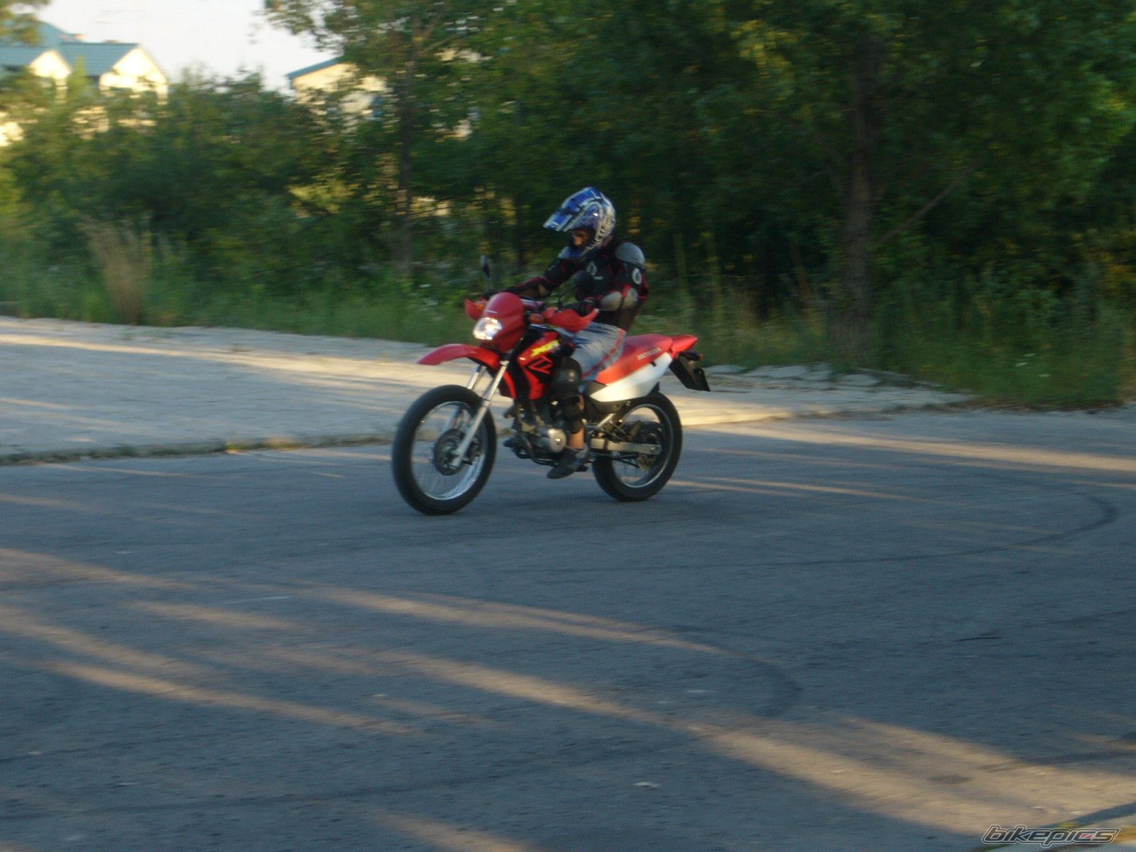 Photo 965978