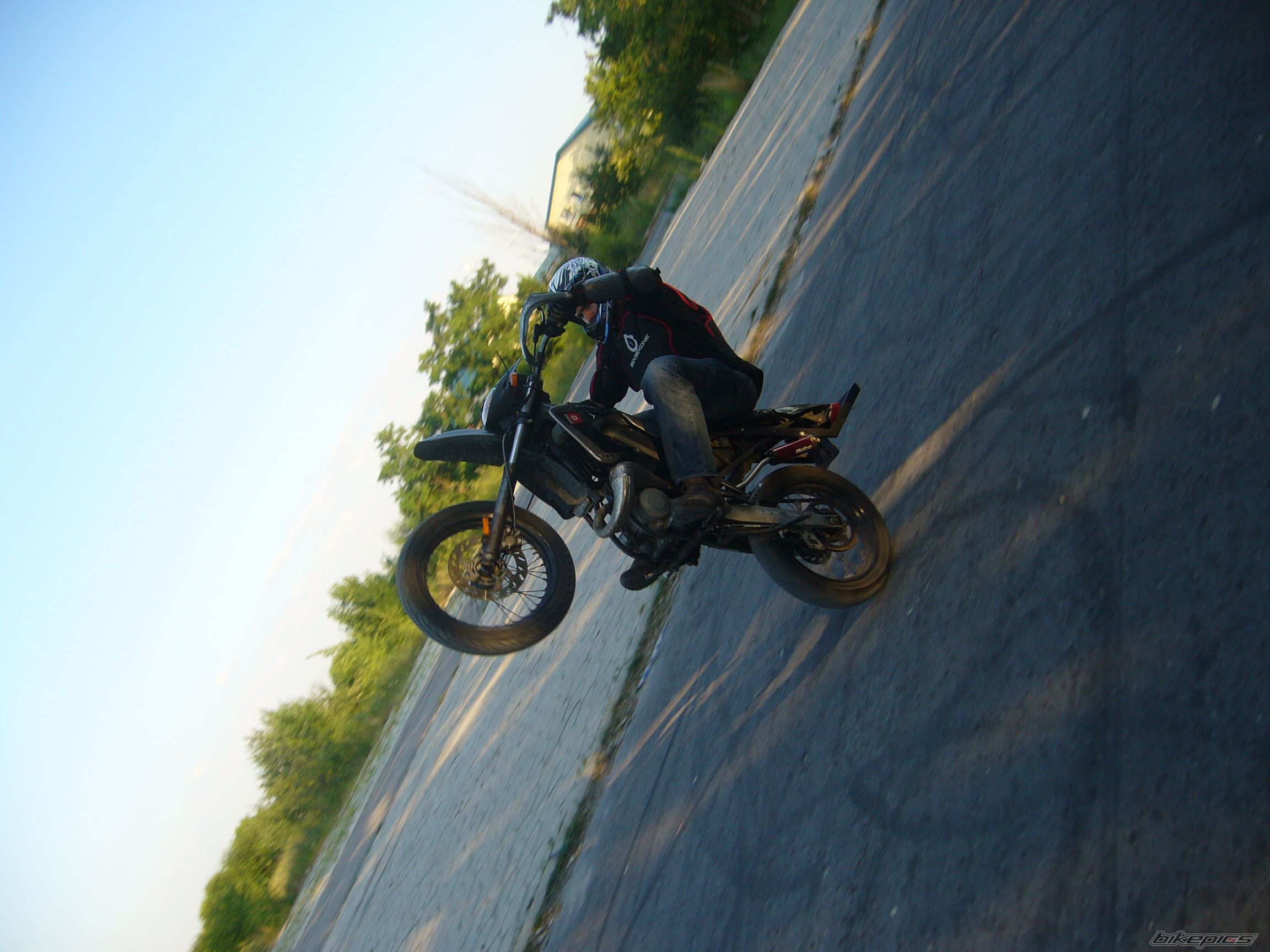 Photo 966029