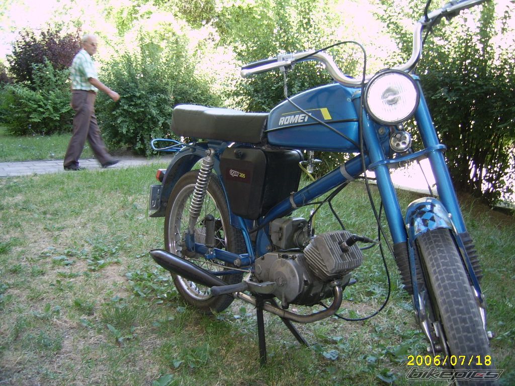 Photo 981904