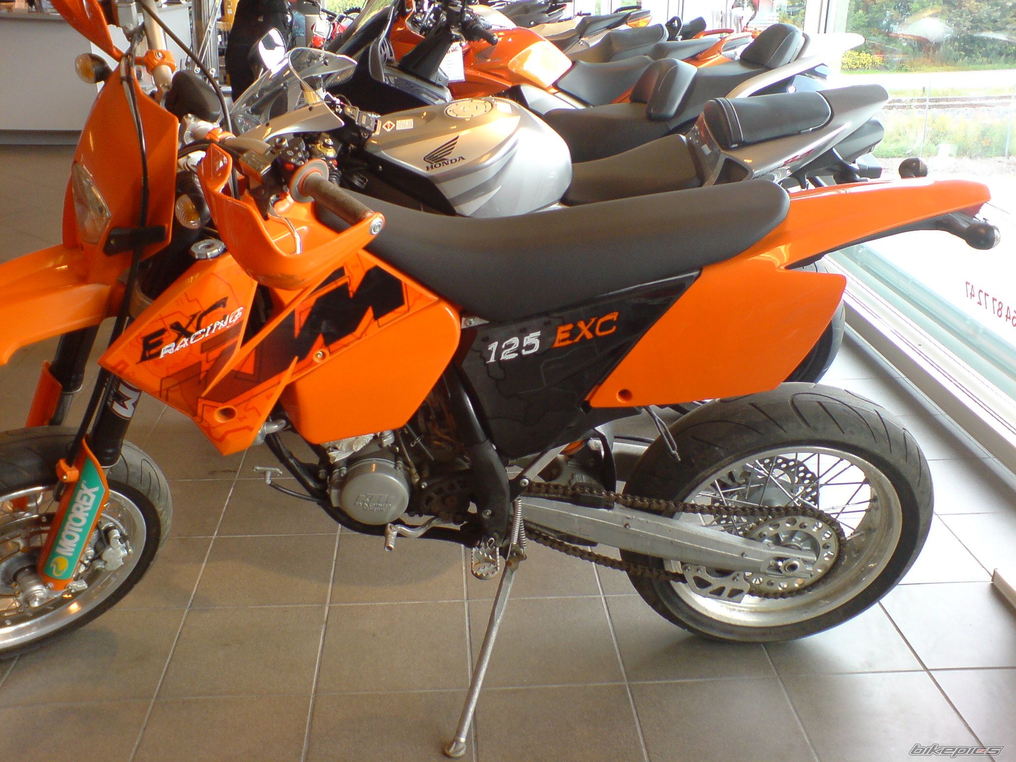 Photo 984211