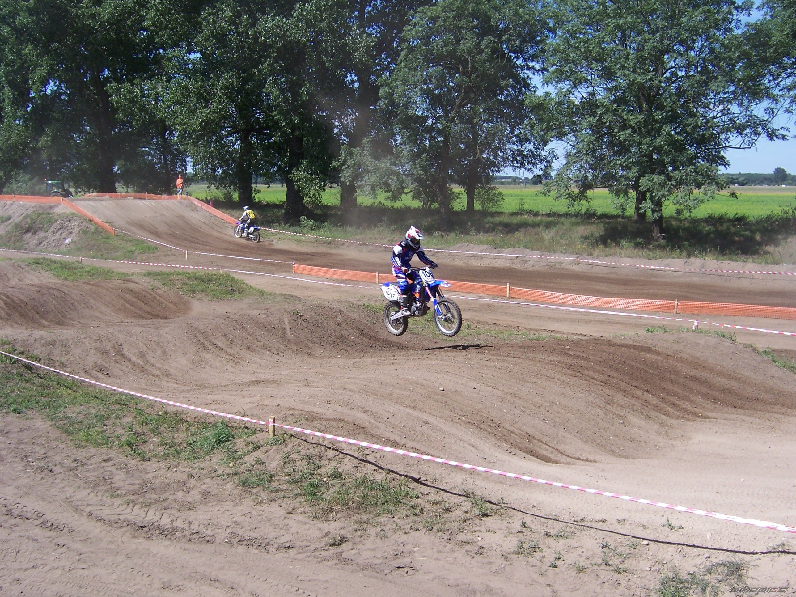Bike Photo 986176