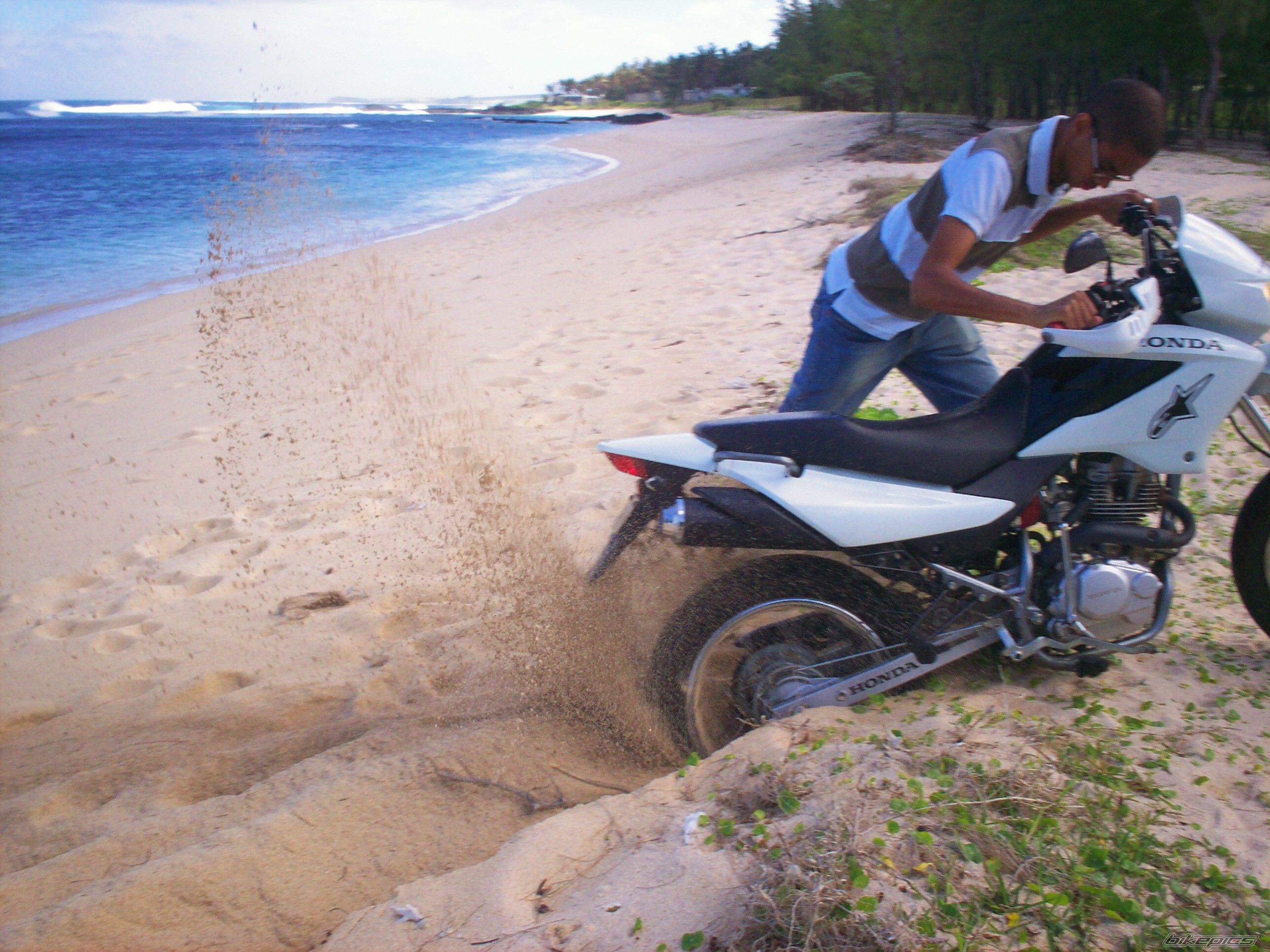 Bike Photo 992022