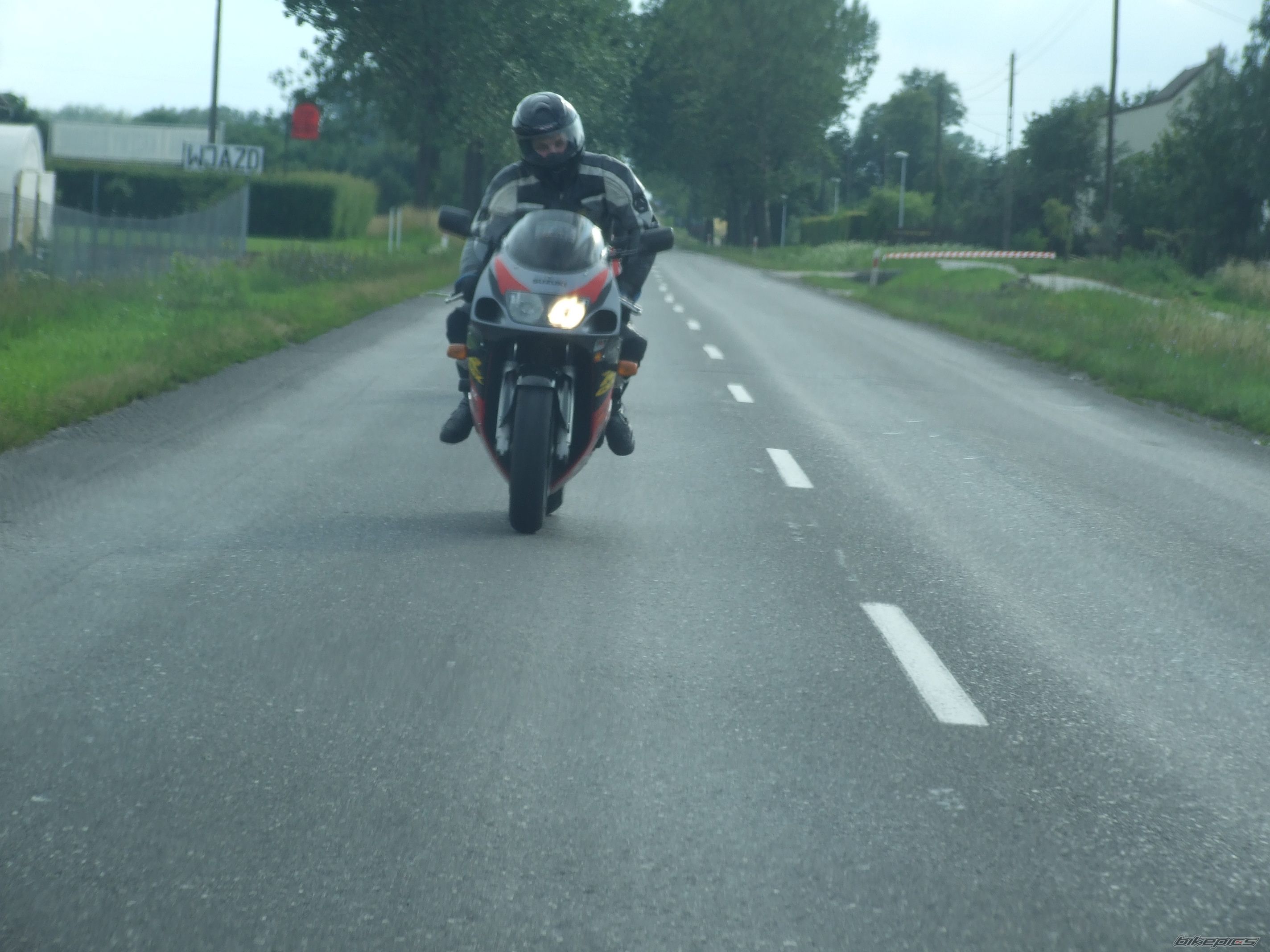 Bike Photo 992576